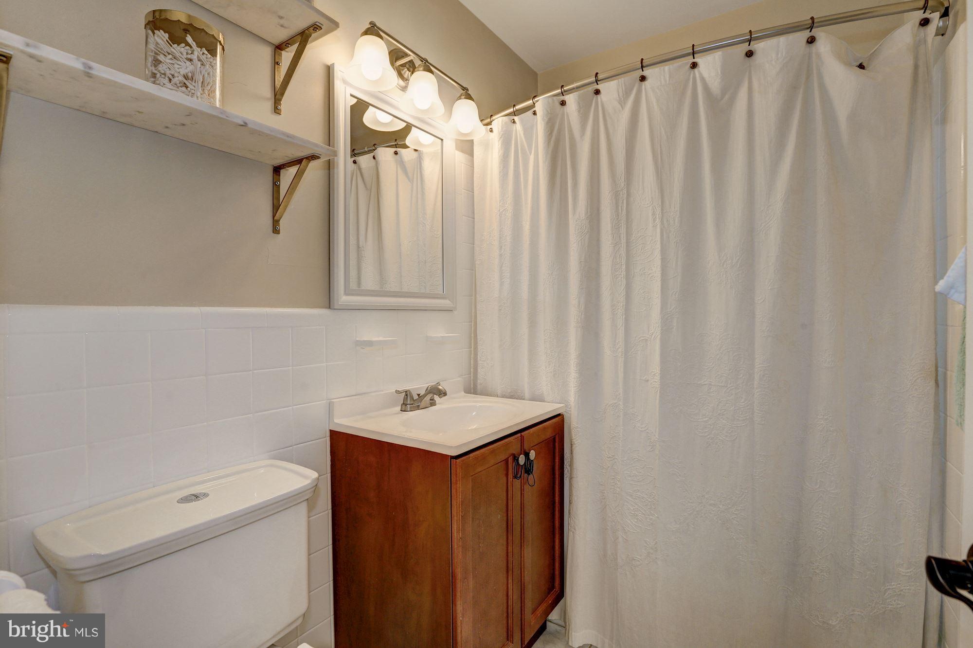 CARROLL KNOLLS - Residential