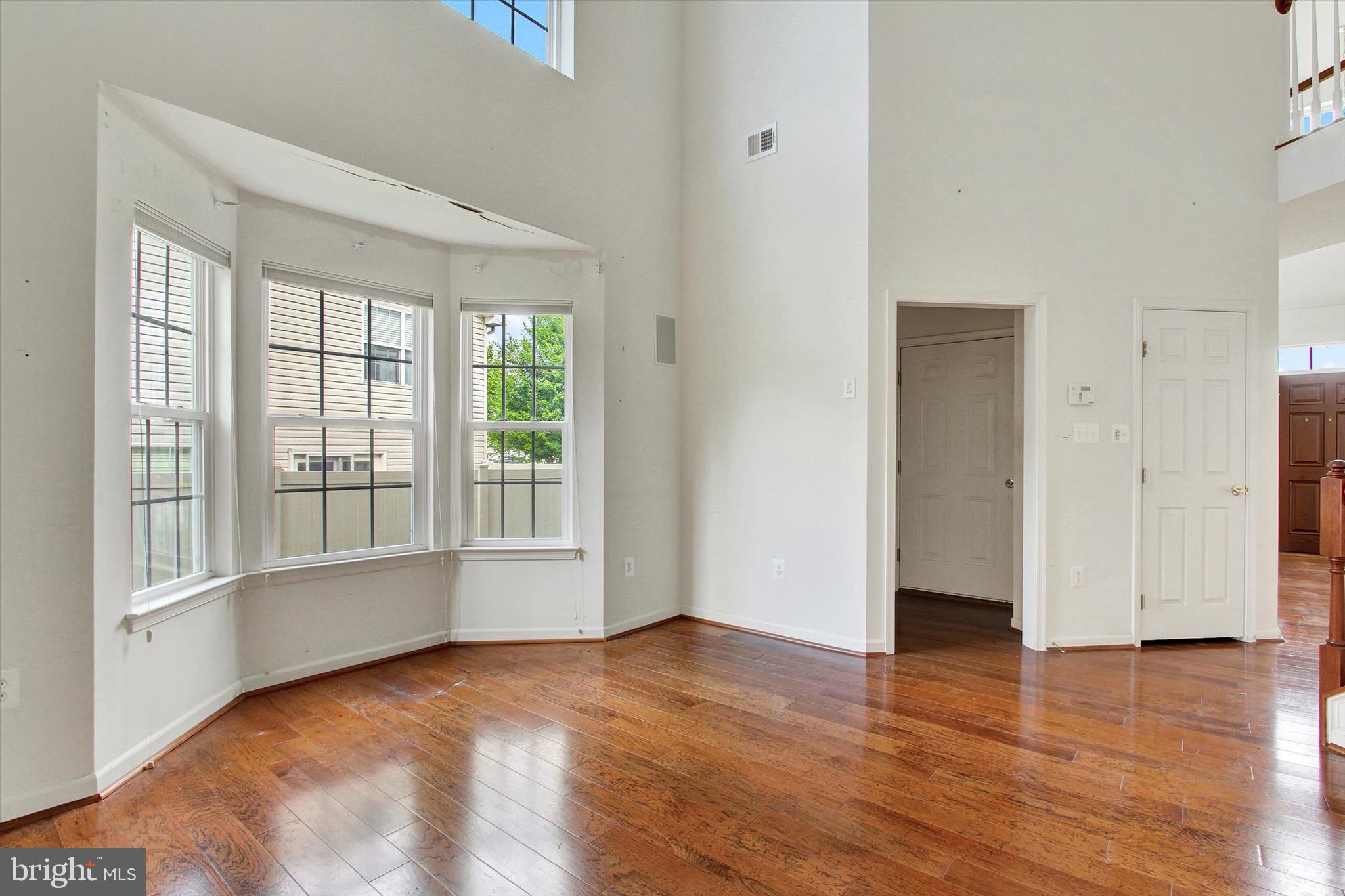 322 MAPLE DRIVE