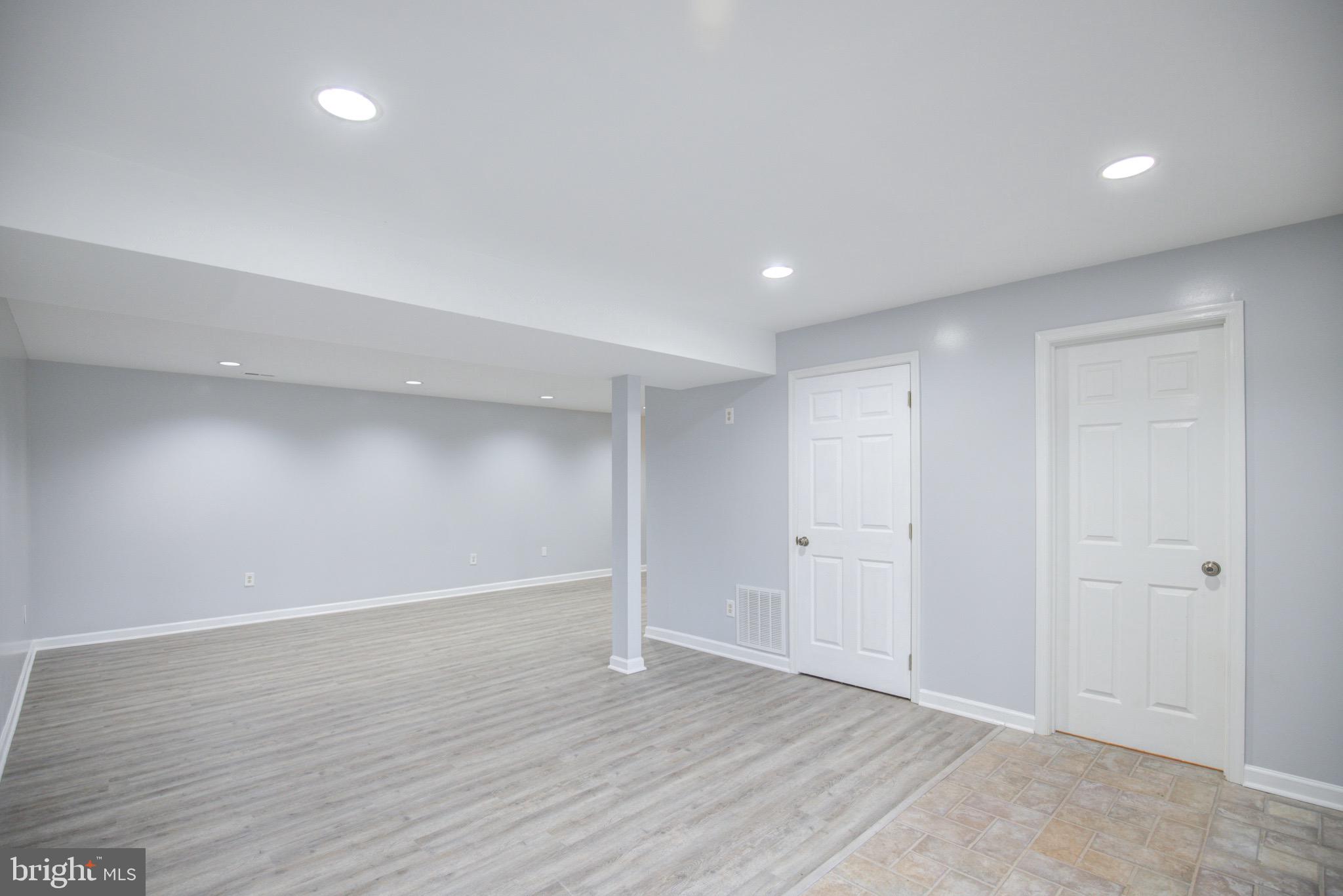 LANDVIEW ESTATES - Residential