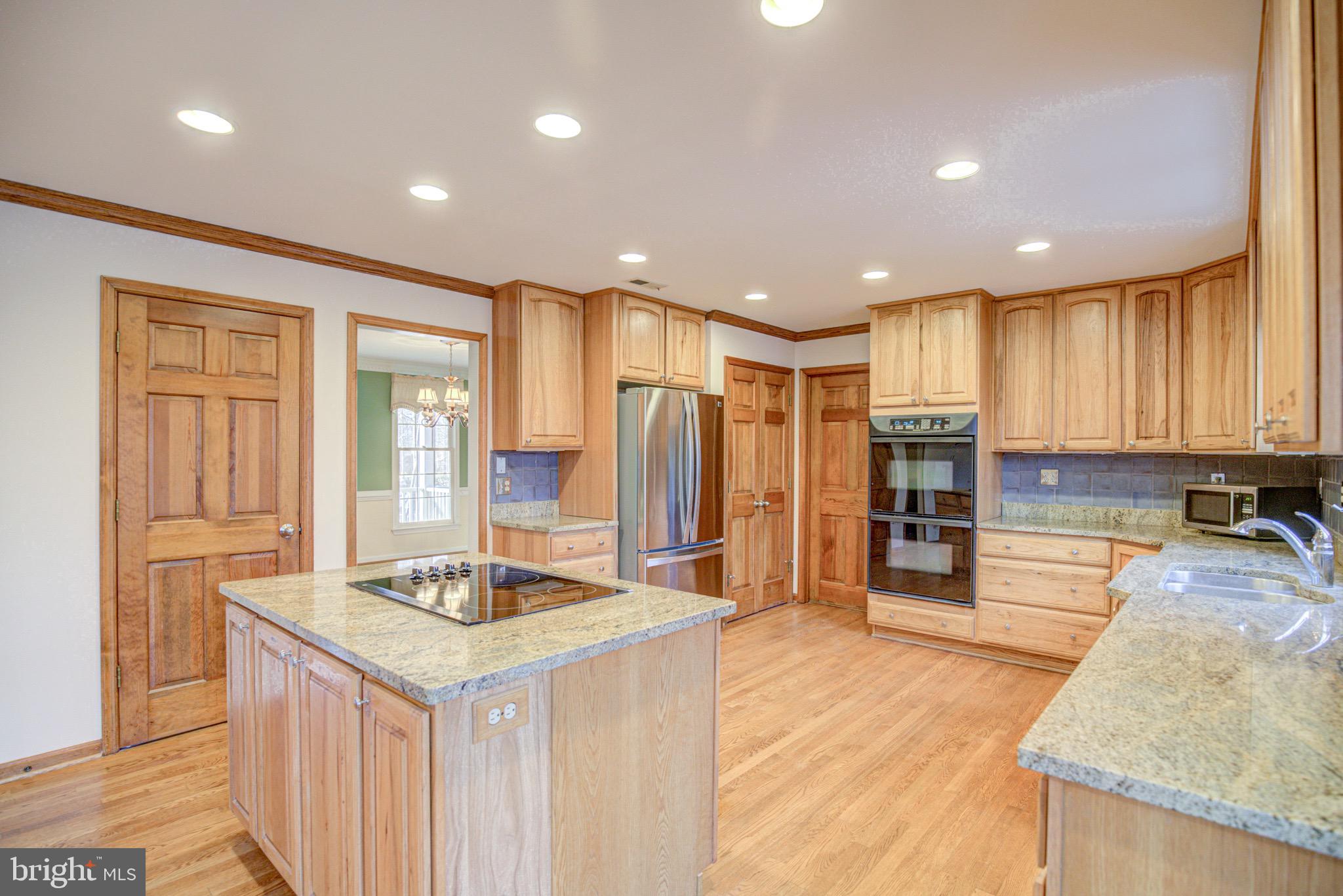 LANDVIEW ESTATES - Residential