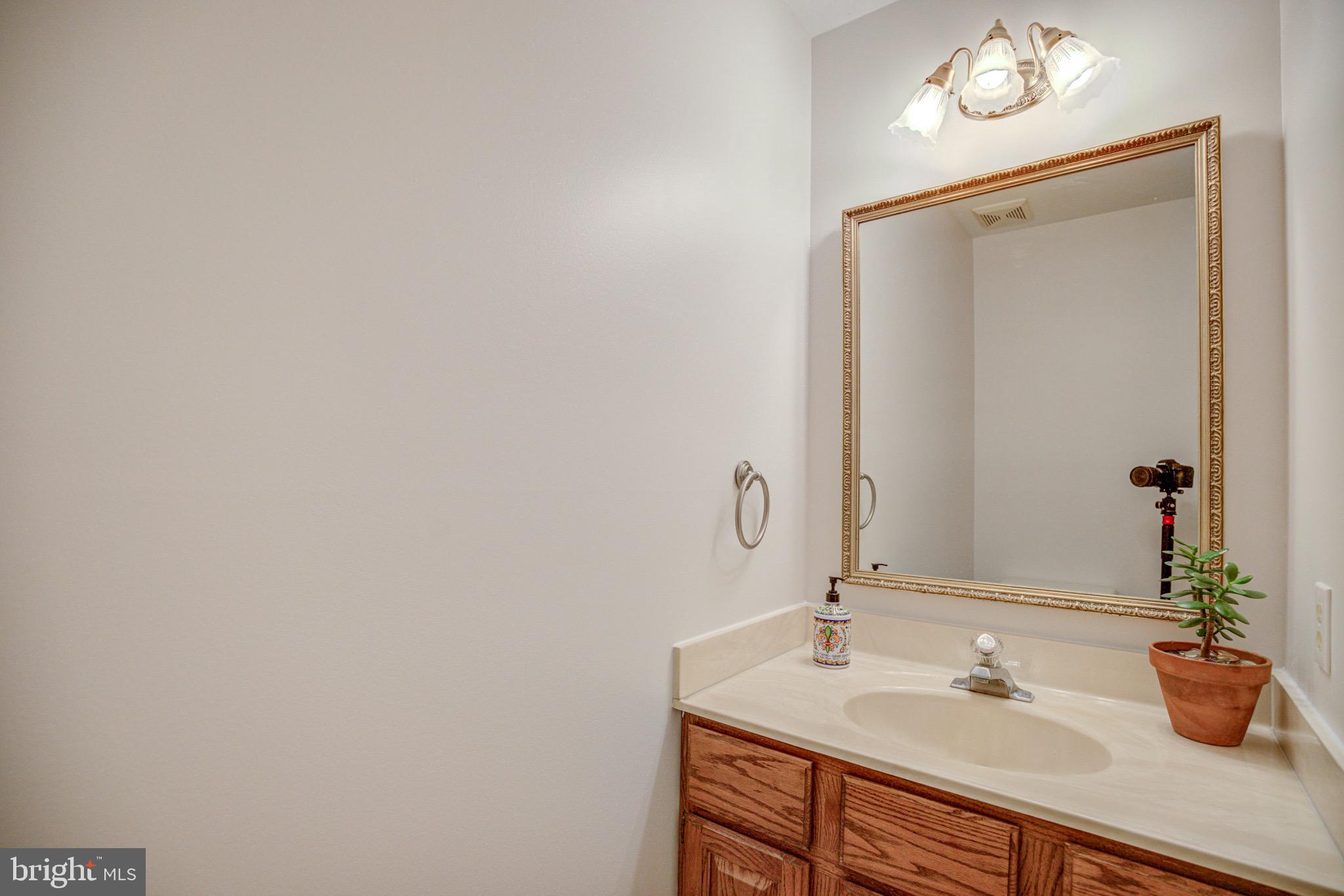 LANDVIEW ESTATES - Residential