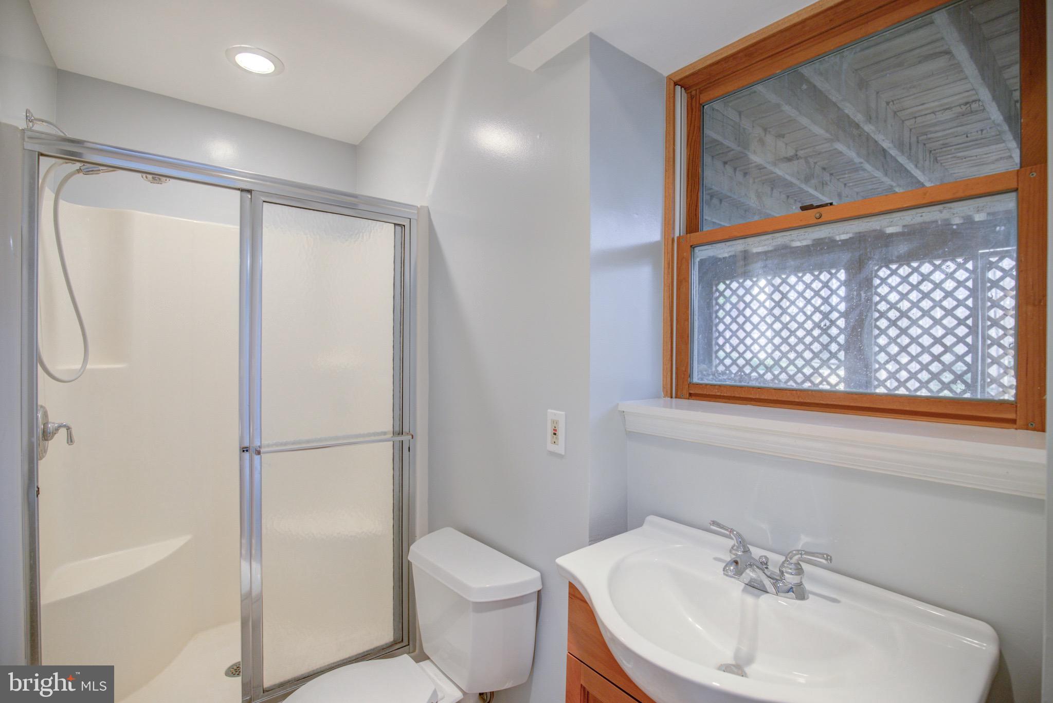 LANDVIEW ESTATES - Residential