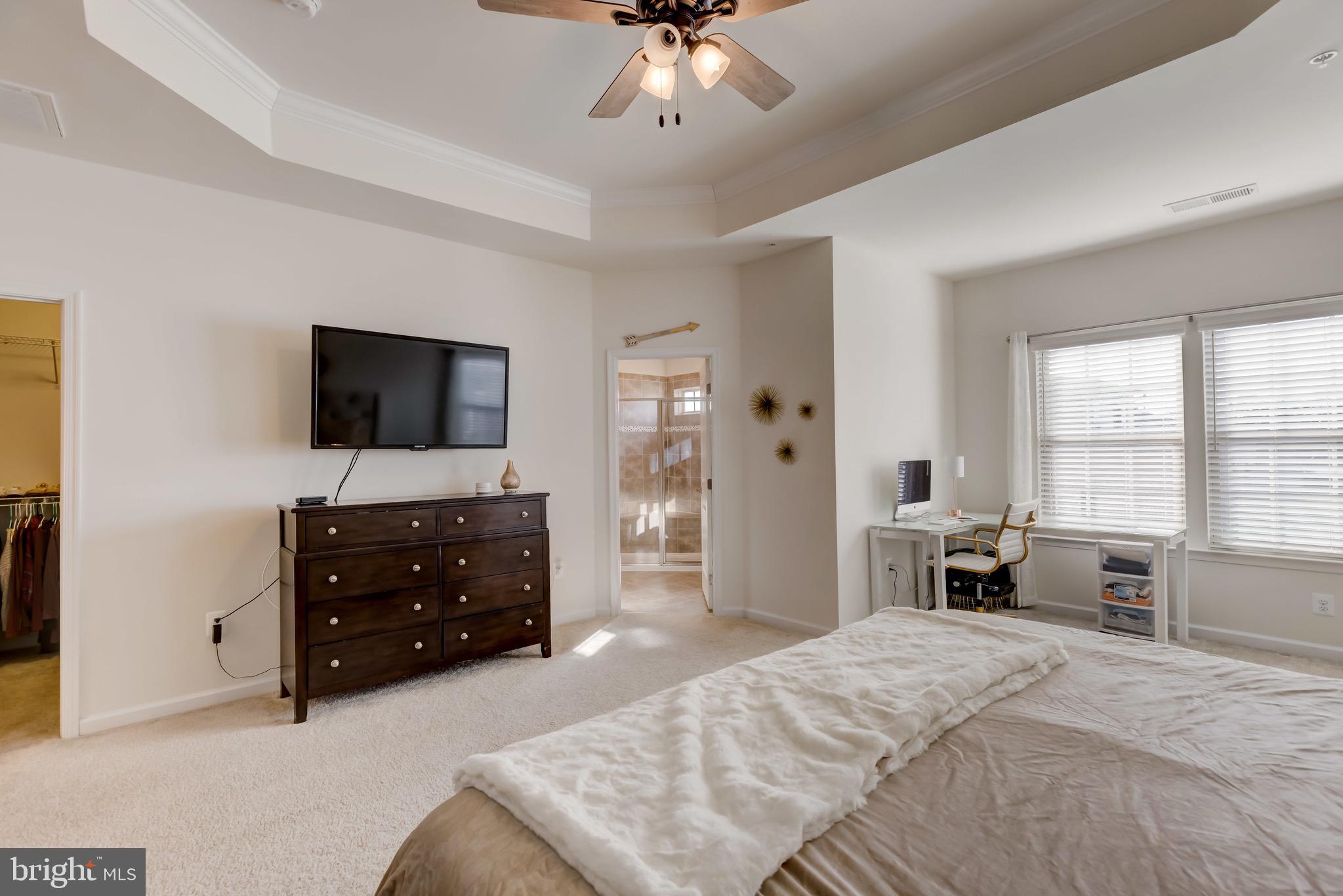 OAKDALE VILLAGE - Residential