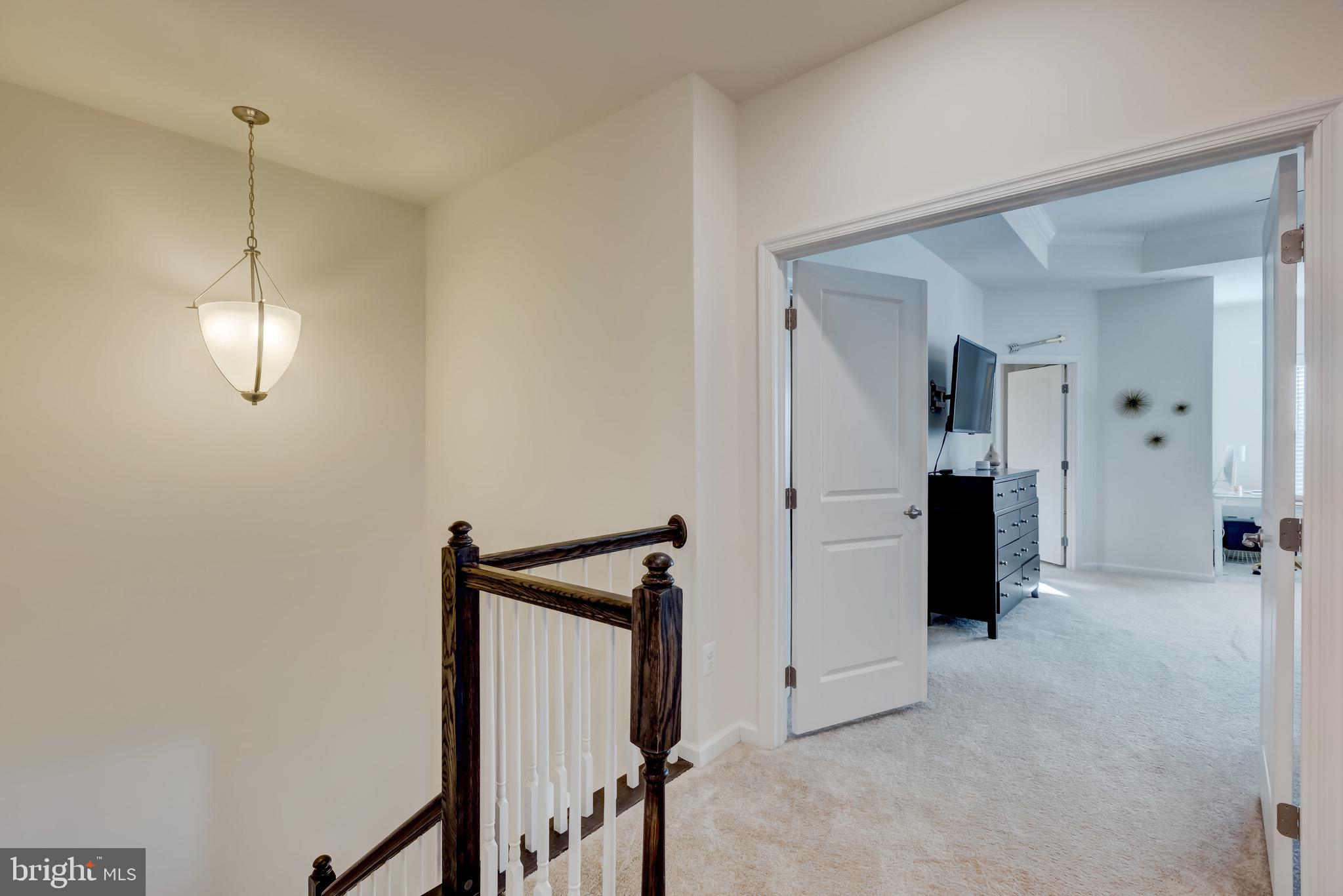 OAKDALE VILLAGE - Residential