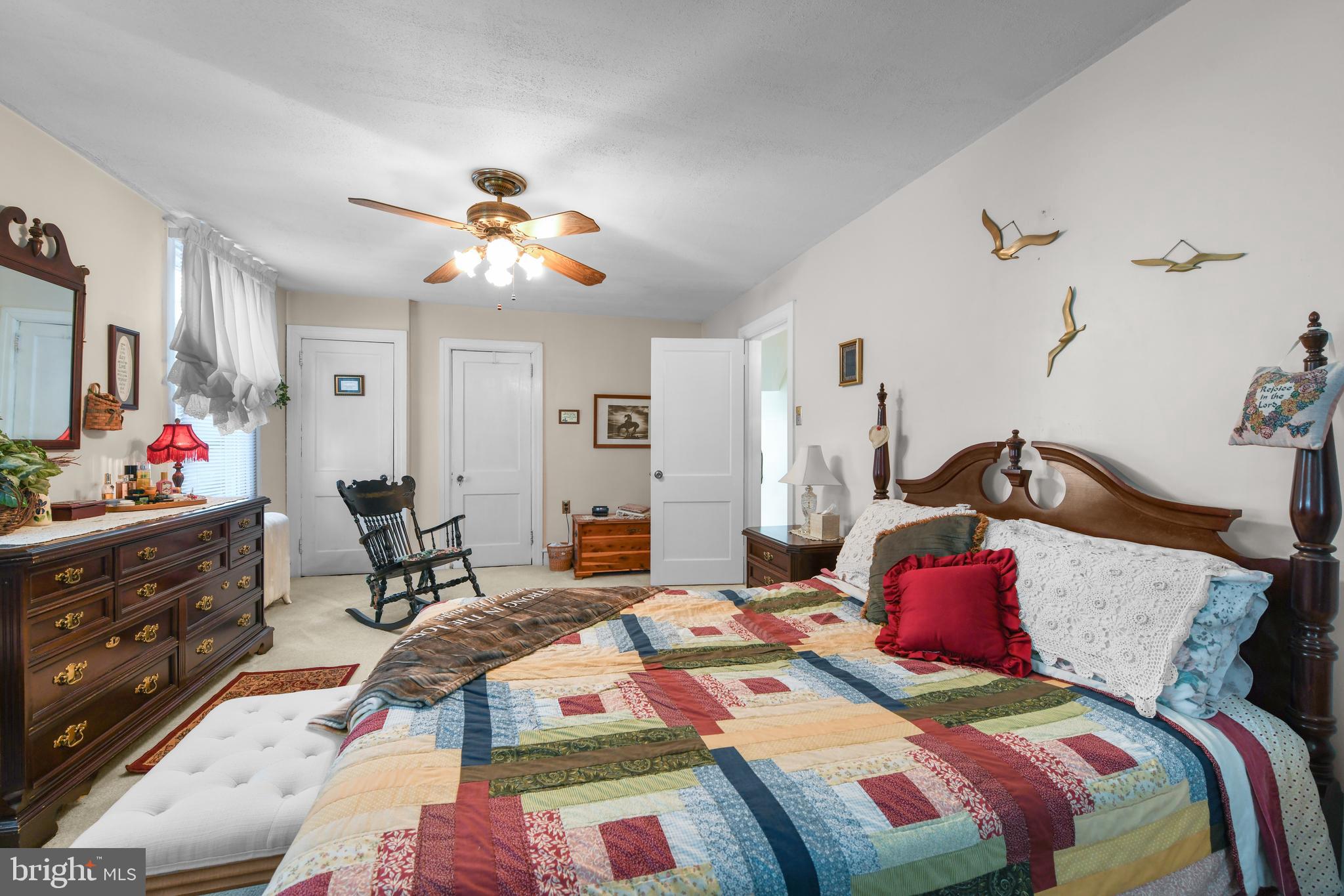 BRENTWOOD MANOR - Residential