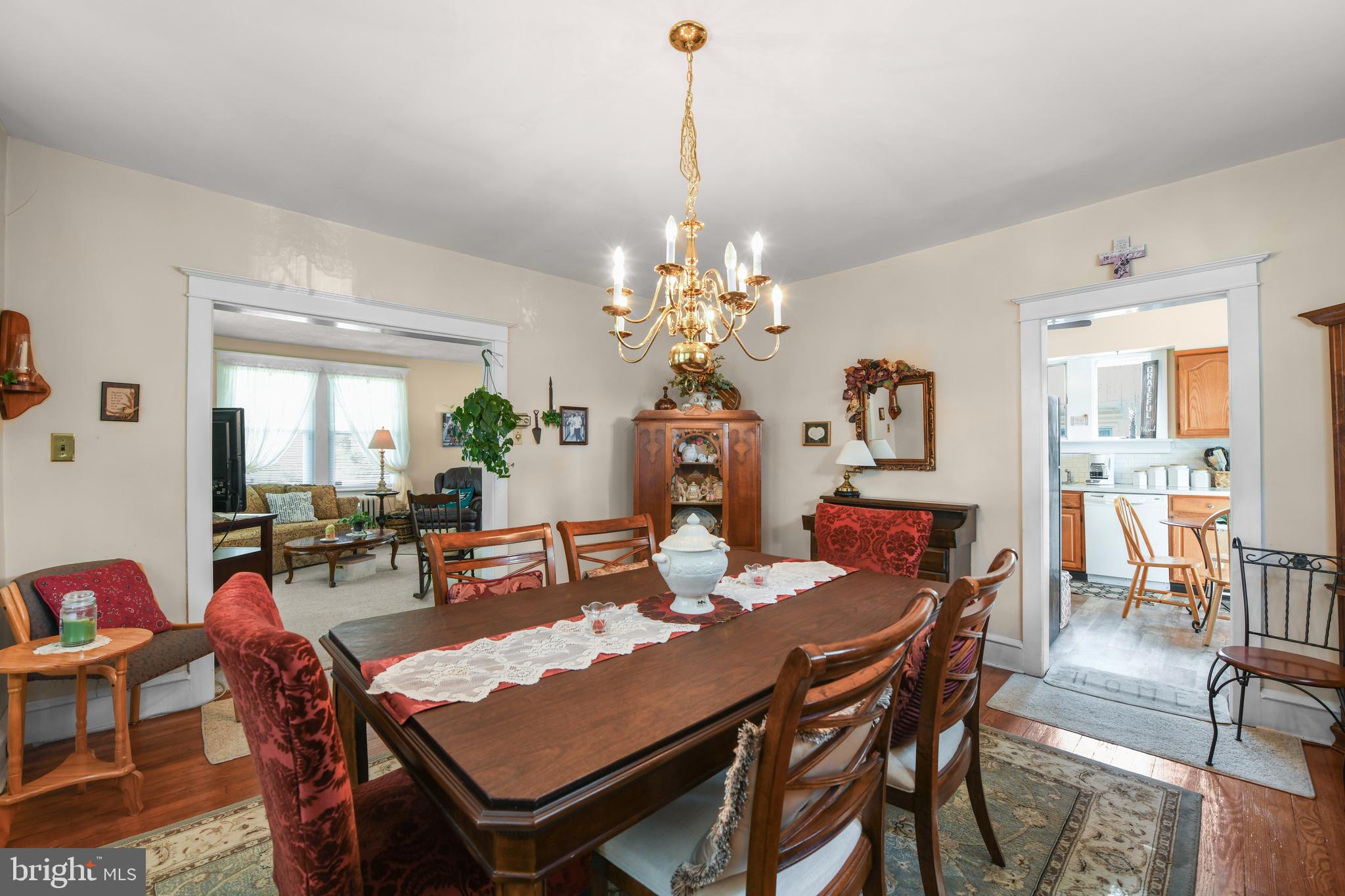 BRENTWOOD MANOR - Residential