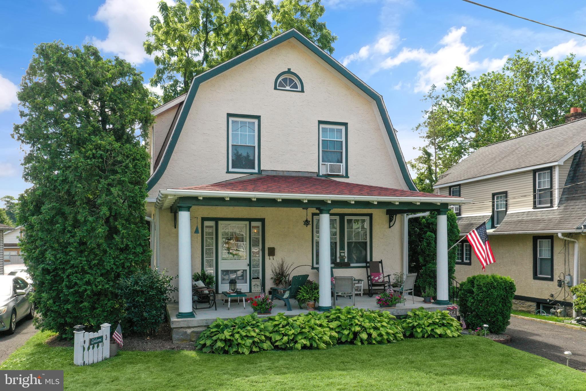 BRENTWOOD MANOR - Residential