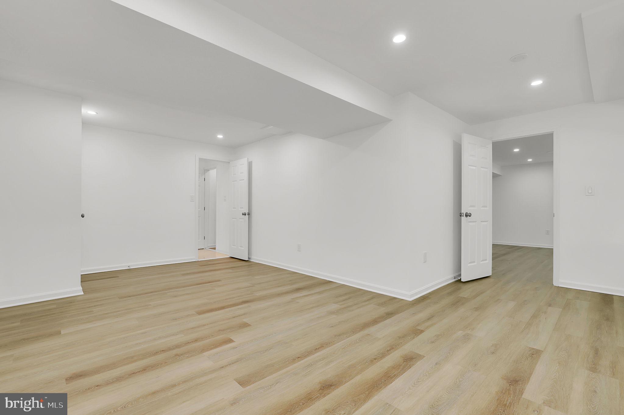 MONTPELIER WOODS - Residential