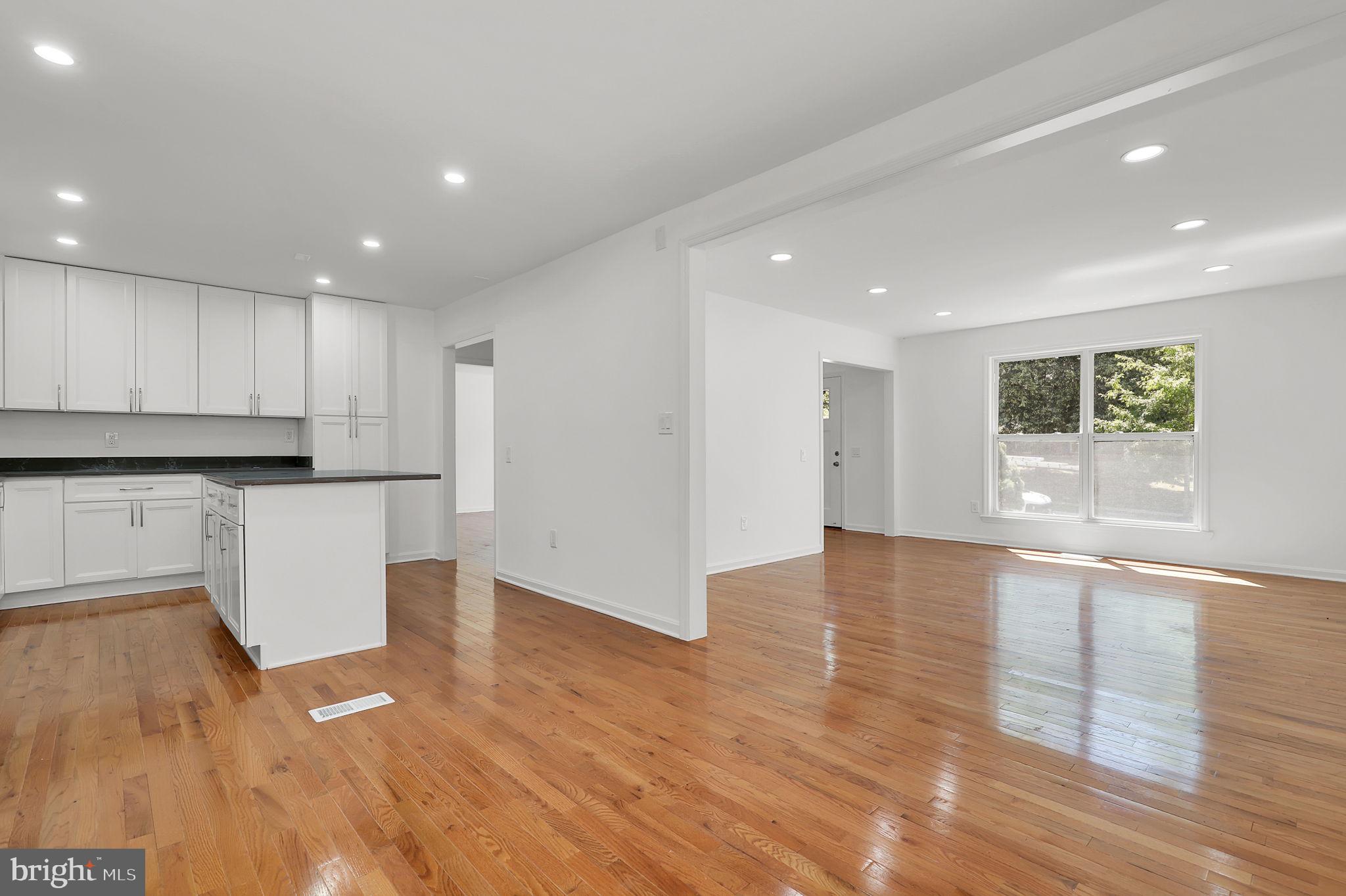 MONTPELIER WOODS - Residential