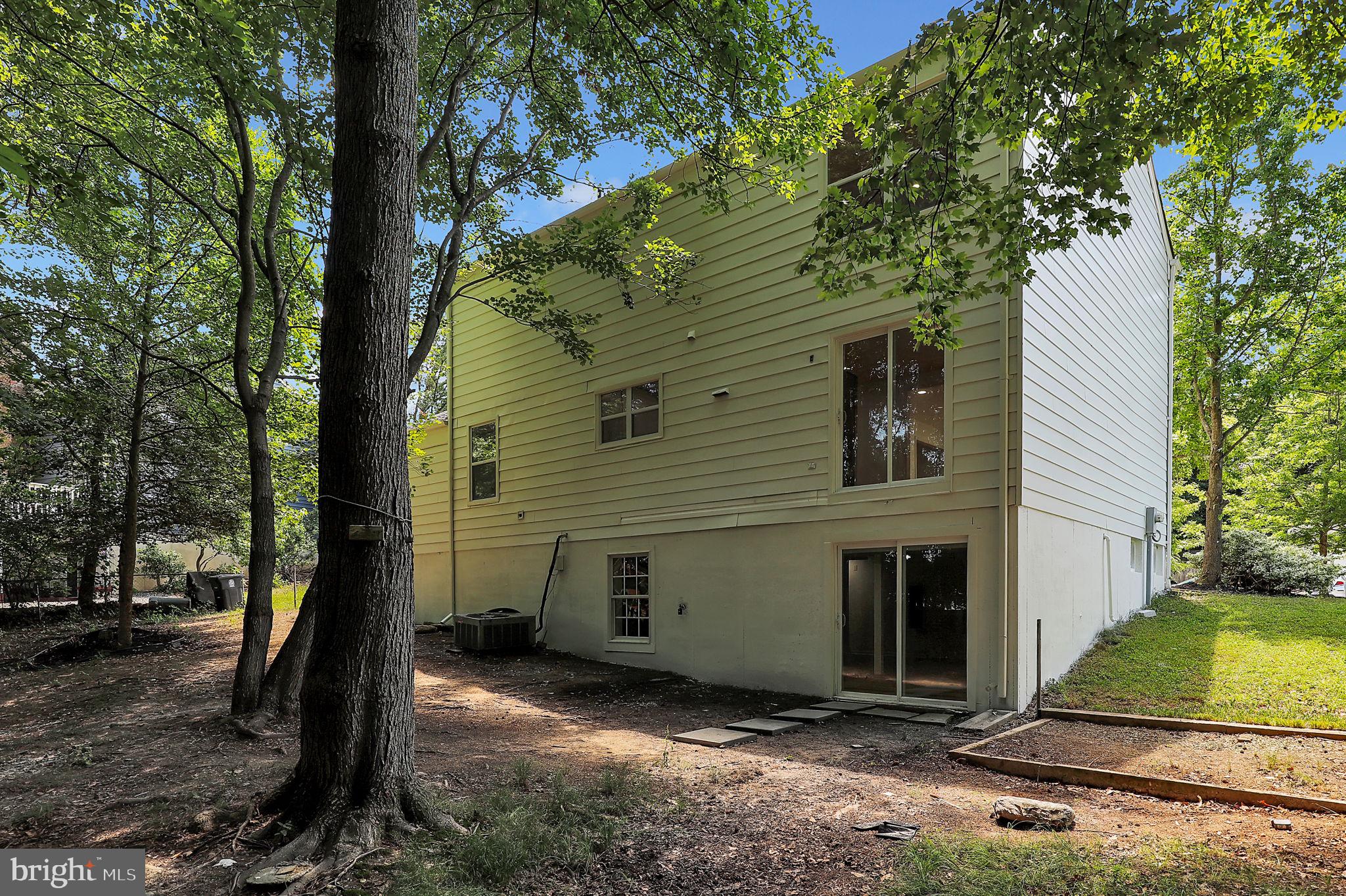 MONTPELIER WOODS - Residential