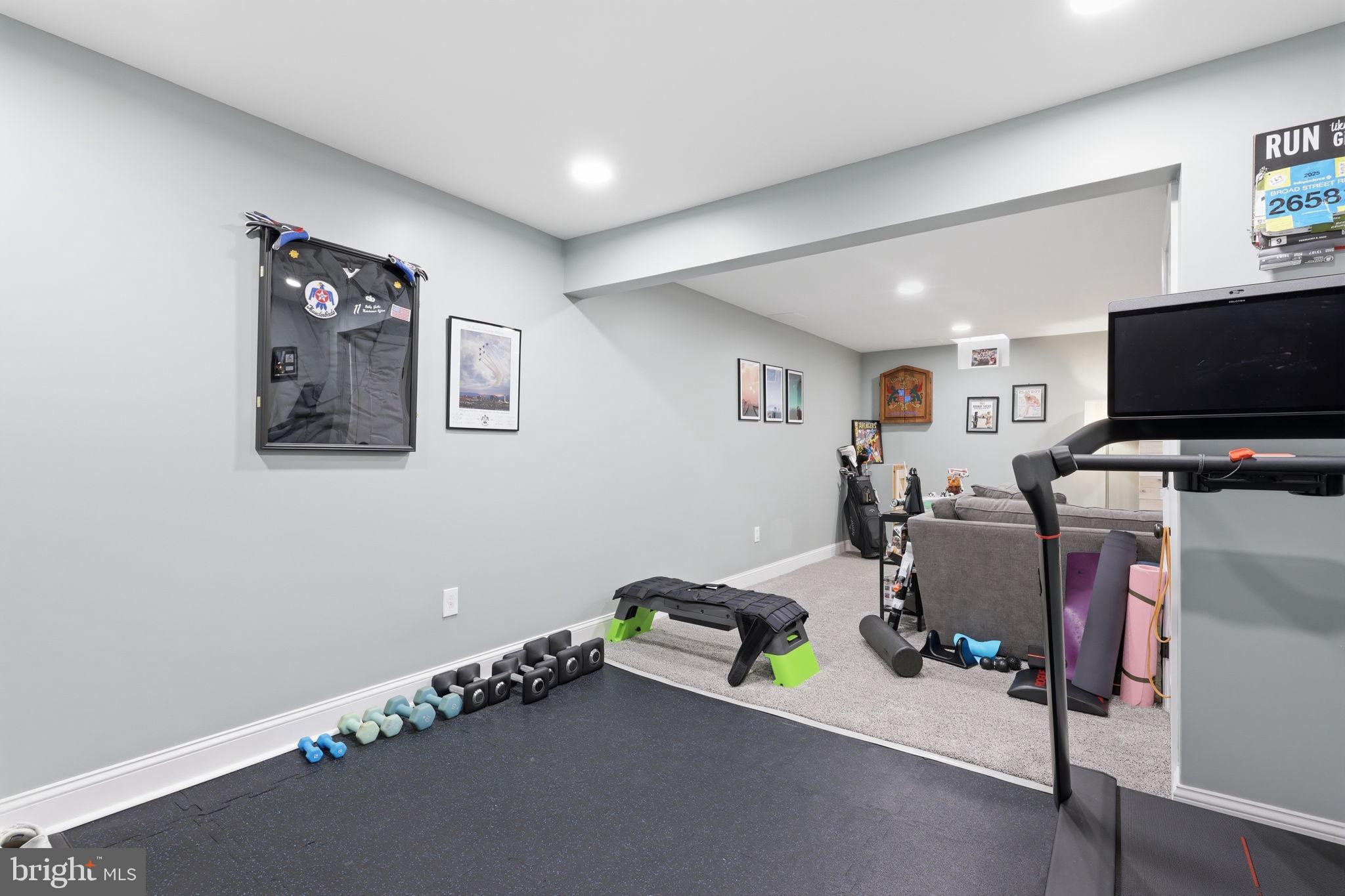 TANGLEWOOD - Residential