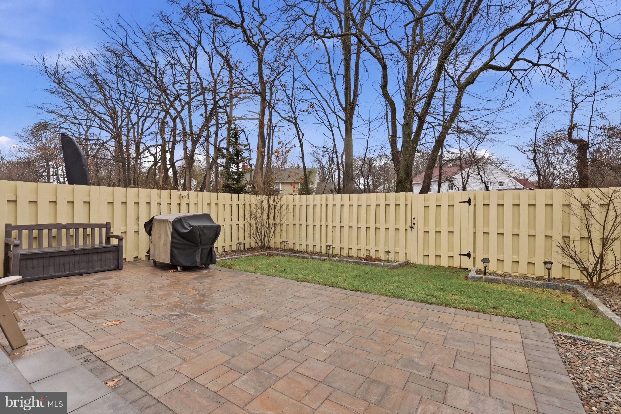 TANGLEWOOD - Residential