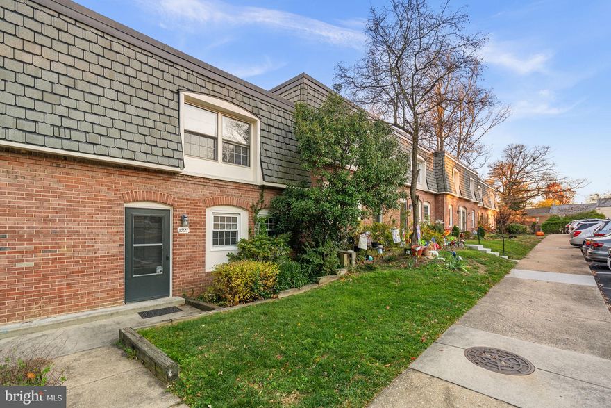 ** Seller willing to  pay 3 months of condo fee with full price offer***
Discover the timeless charm and impressive space and gain instant equity!
This 3-bedroom, 2.5-bath townhome is one of the community’s larger floor plans, ideally situated on a cul-de-sac for added privacy.  From the moment you enter, you’re welcomed by an abundance of natural light that beams through the picture window in the living room, high ceilings, and classic architectural character. Beautiful features such as cedar closets, open plan living, and a striking curved staircase set a distinctive tone throughout the home.

The generously sized primary suite offers a full bathroom with walk in shower and a walk-in closet, creating a comfortable and private retreat. Two additional bedrooms provide ample space for family, guests, or a dedicated home office.

The walk-out basement and additional den/office add  valuable versatility—perfect for a recreation room, home gym, or additional living area—and opens directly to the fully fenced yard, ideal for gardening, pets, or outdoor entertaining.

This home presents a wonderful opportunity to move in personalize the space to suit your own style.
With its larger layout, great bones, and sought-after location, this townhome offers outstanding potential in a wonderful community.  Don’t miss this chance to own in the coveted Cardinal Forest neighborhood.
**New windows have been ordered for the upstairs level**

As a resident of Cardinal Forest you are only steps away from Lake Accotink and are surrounded by nature, yet you are only minutes from public transportation, dining, shopping and so many other amenities, making it an ideal home for for those seeking a balance between convenience and comfort. Your new home is close to all essential amenities including several grocery stores and restaurants.  The property is also ideally situated right by an express bus stop to the Pentagon, less than 2 miles to the VRE, close to the metro, and highways (I-495, I-95 and I-395, Fairfax County Parkway).

With a mostly inclusive condo fee, living in Cardinal Forest affords you the perfect balance of the low maintenance lifestyle without sacrificing style or comfort. The condo fee includes water, gas, trash, road maintenance, snow removal and outside maintenance (including the roof). The community also encompasses several tot lots, tennis courts, two community rooms as well as two outdoor swimming pools.