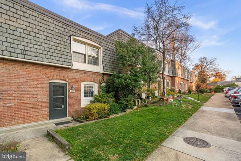 5927 BAYSHIRE ROAD 115 SPRINGFIELD VA 22152