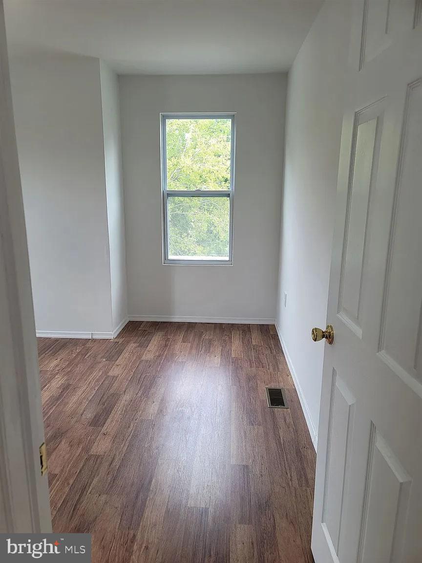 HARLEM PARK - Residential Lease