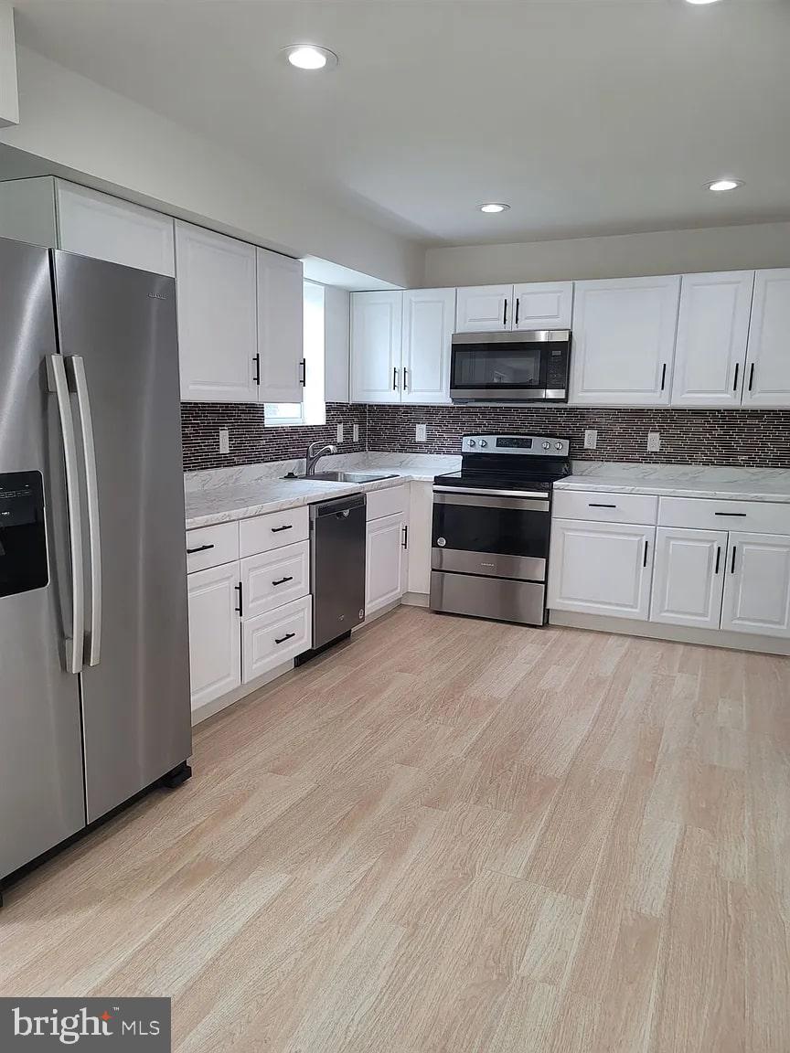 HARLEM PARK - Residential Lease