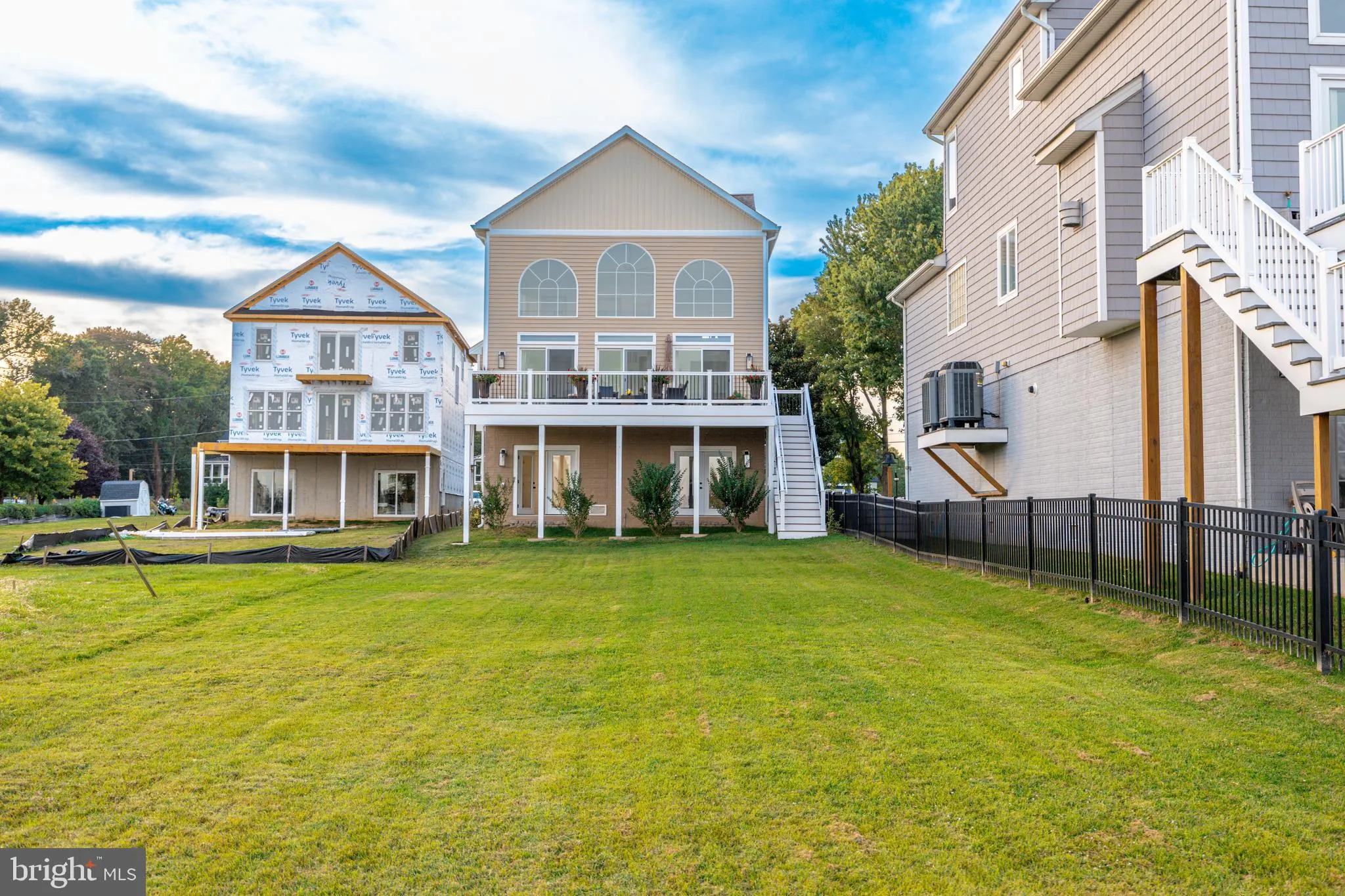 Middle River, Maryland 21220, United States, 3 Bedrooms Bedrooms, ,4 BathroomsBathrooms,Residential,Active,211524