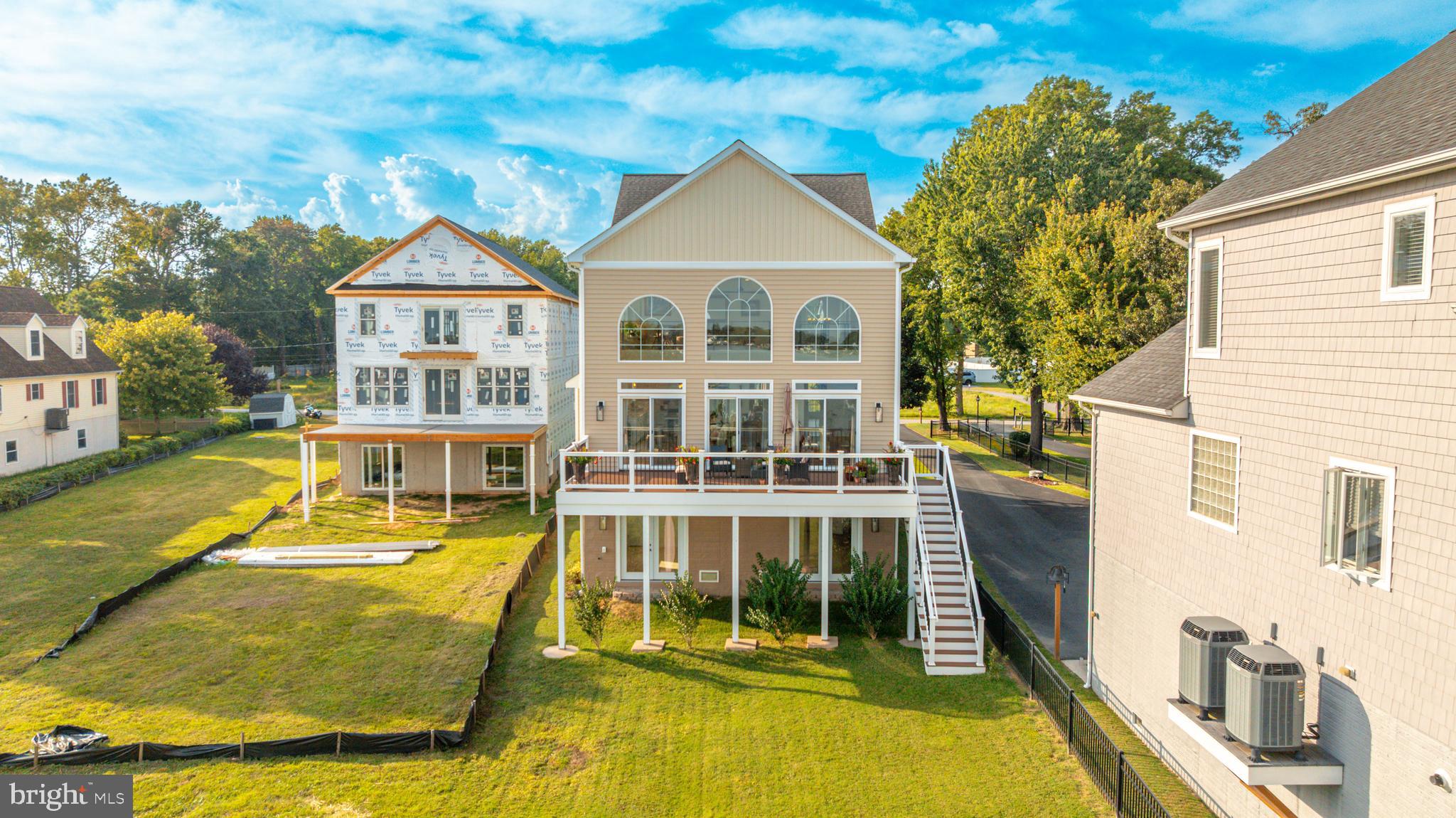 LONG BEACH ESTATES - Residential