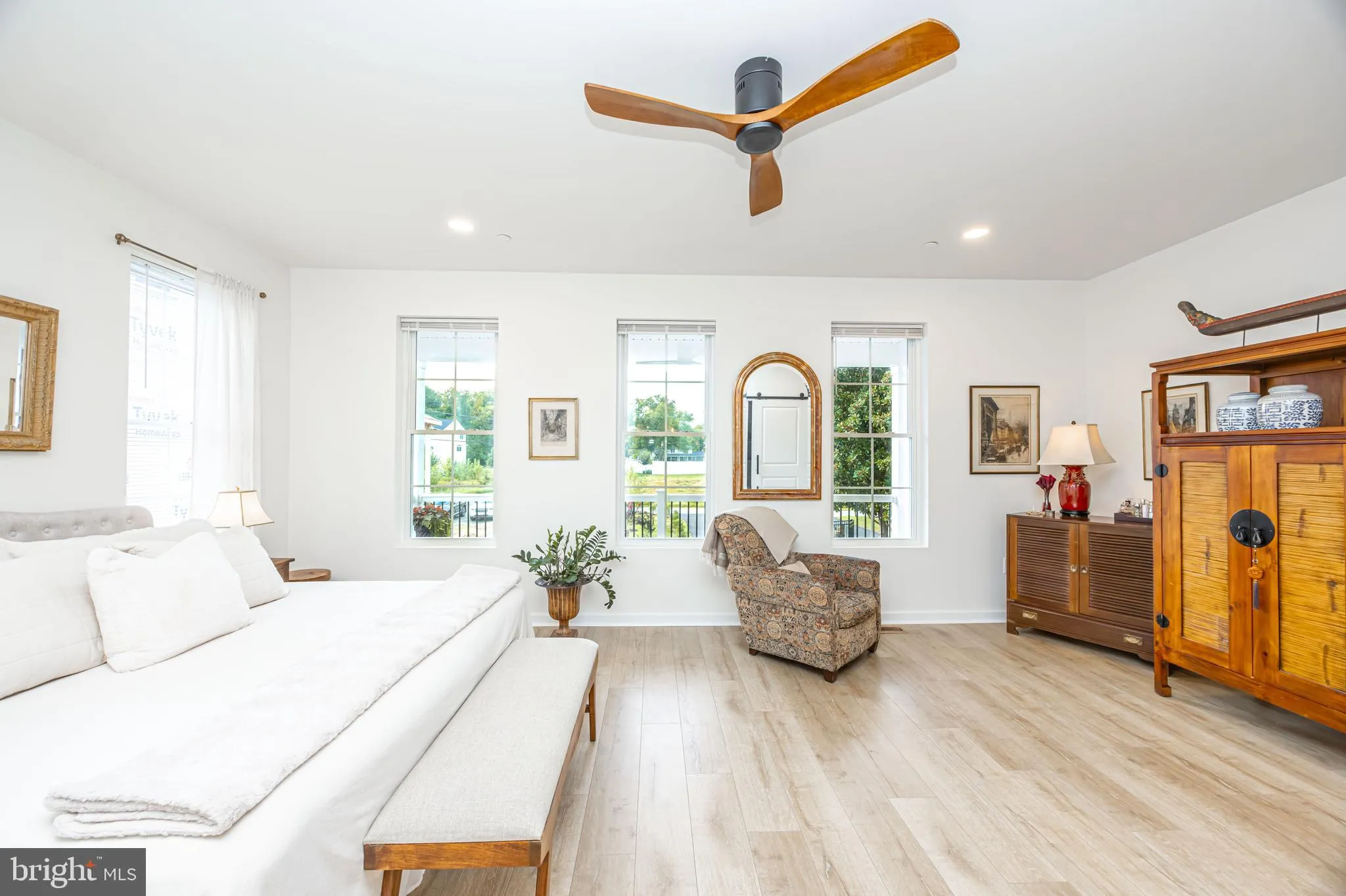 Middle River, Maryland 21220, United States, 3 Bedrooms Bedrooms, ,4 BathroomsBathrooms,Residential,Active,211524