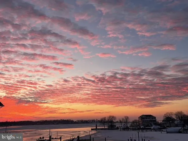 Middle River, Maryland 21220, United States, 3 Bedrooms Bedrooms, ,4 BathroomsBathrooms,Residential,Active,211524