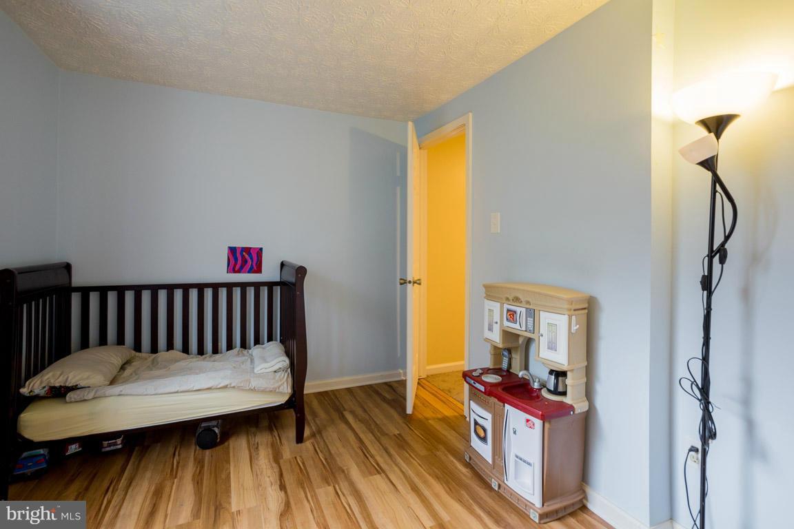 RESTON - Residential Lease