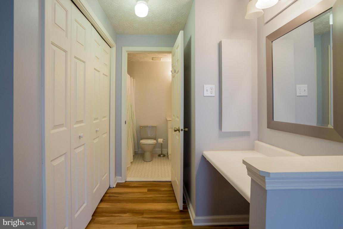 RESTON - Residential Lease