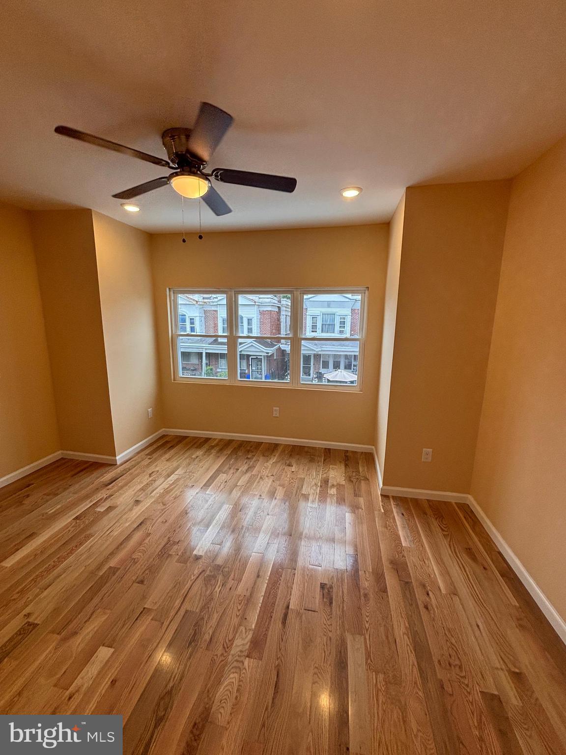 WEST OAK LANE - Residential