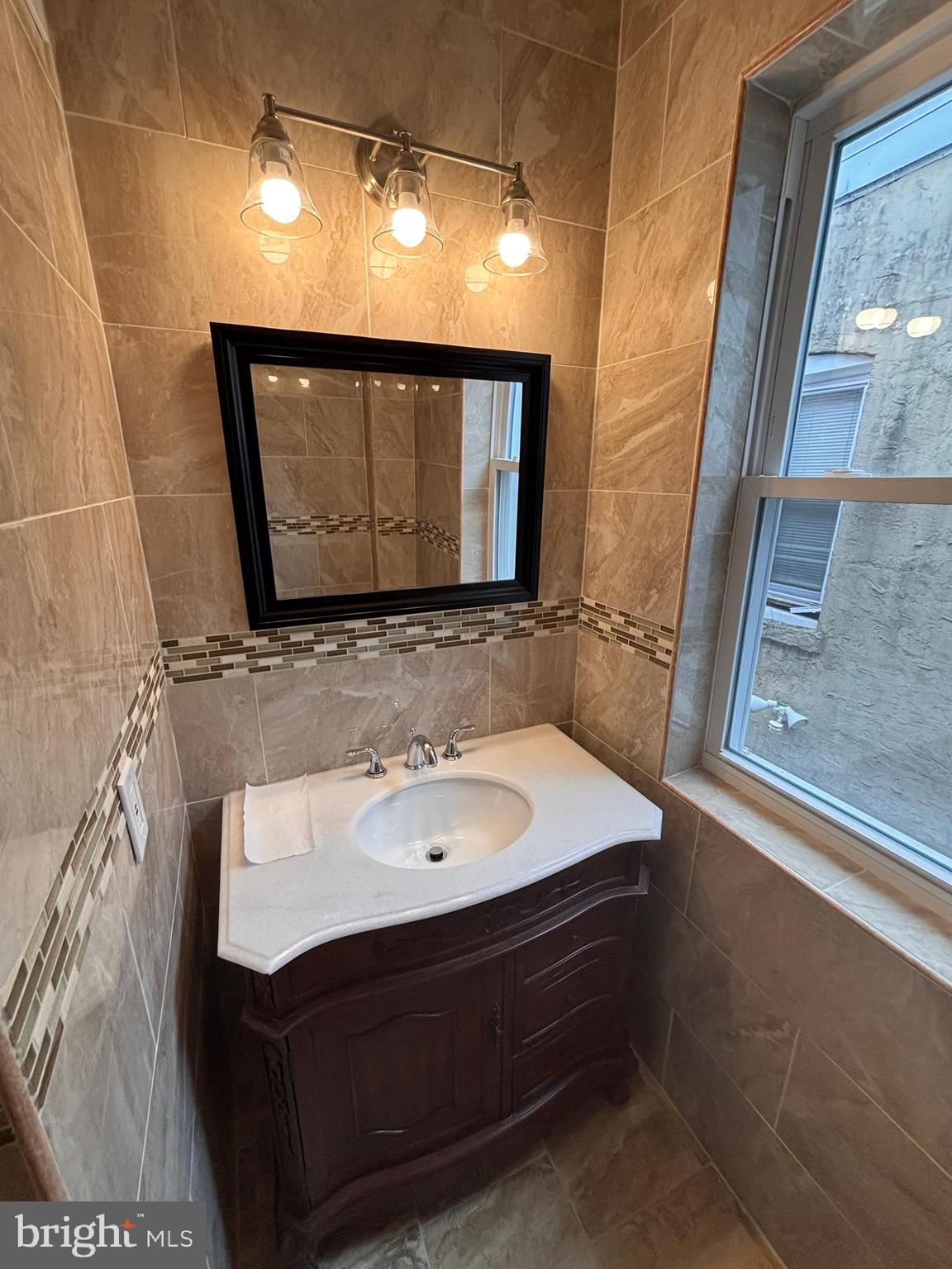 WEST OAK LANE - Residential