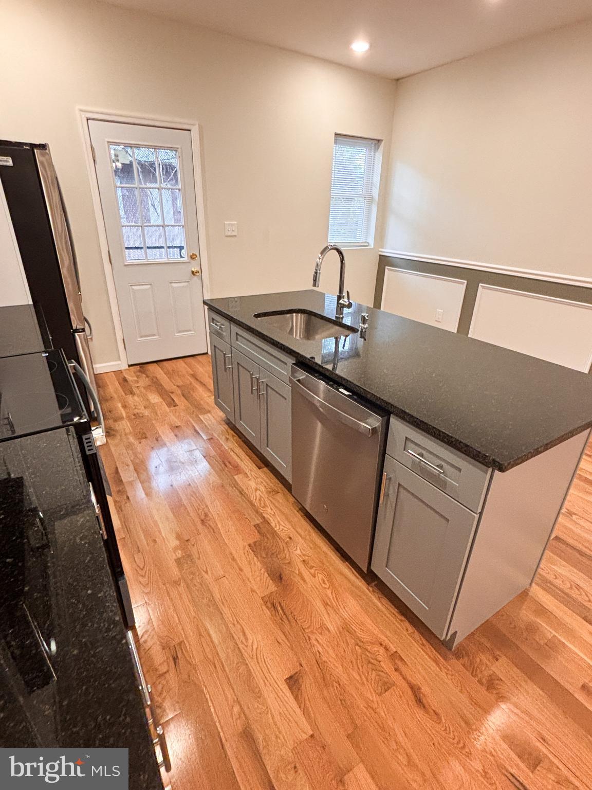 WEST OAK LANE - Residential