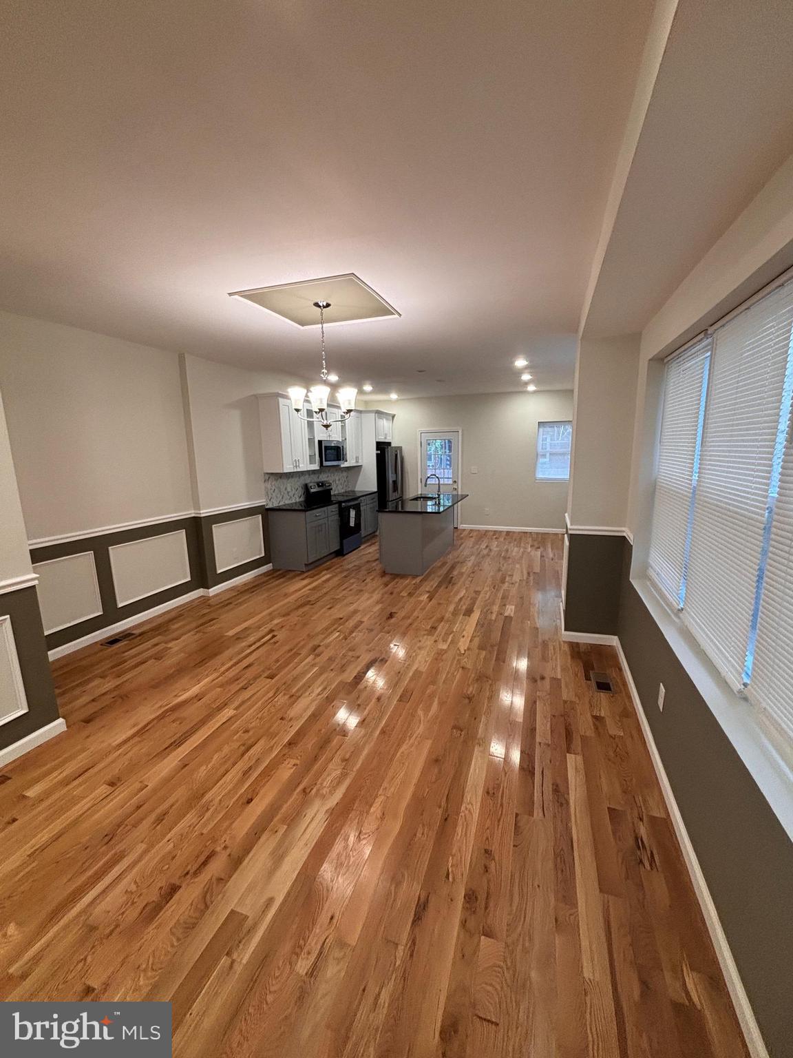 WEST OAK LANE - Residential