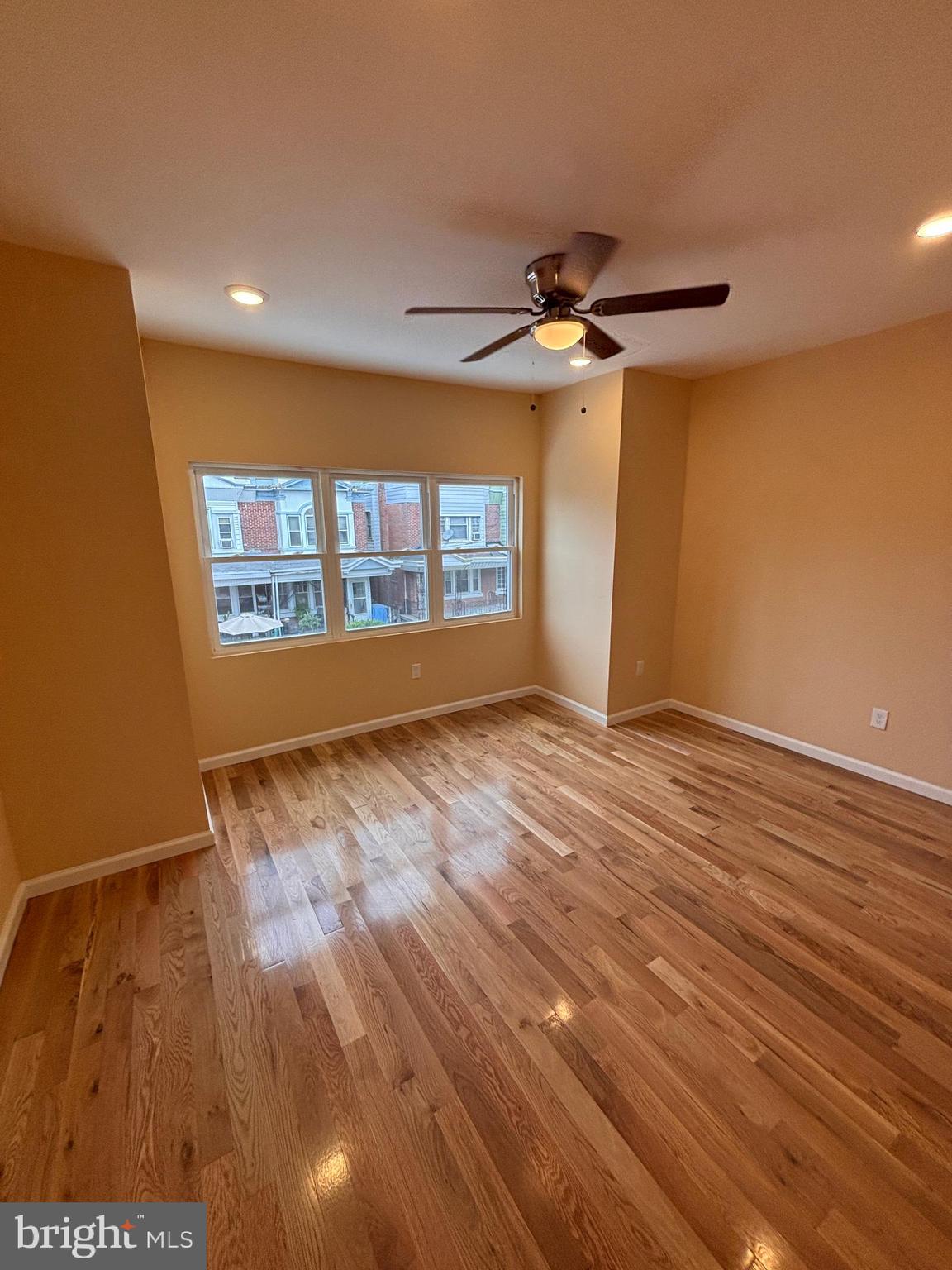 WEST OAK LANE - Residential