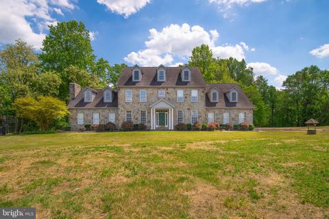 13 JESSIE ROAD HARWOOD MD 20776