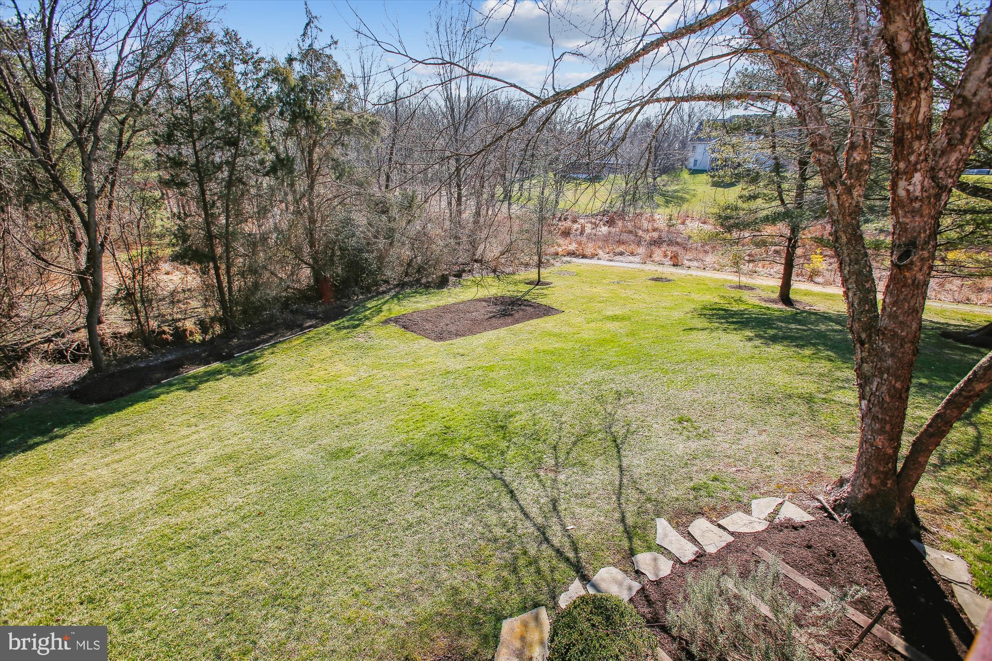 HUNTER MILL ESTATES - Residential