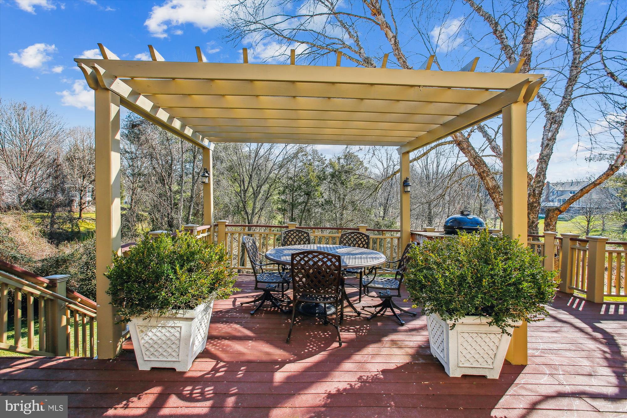 HUNTER MILL ESTATES - Residential