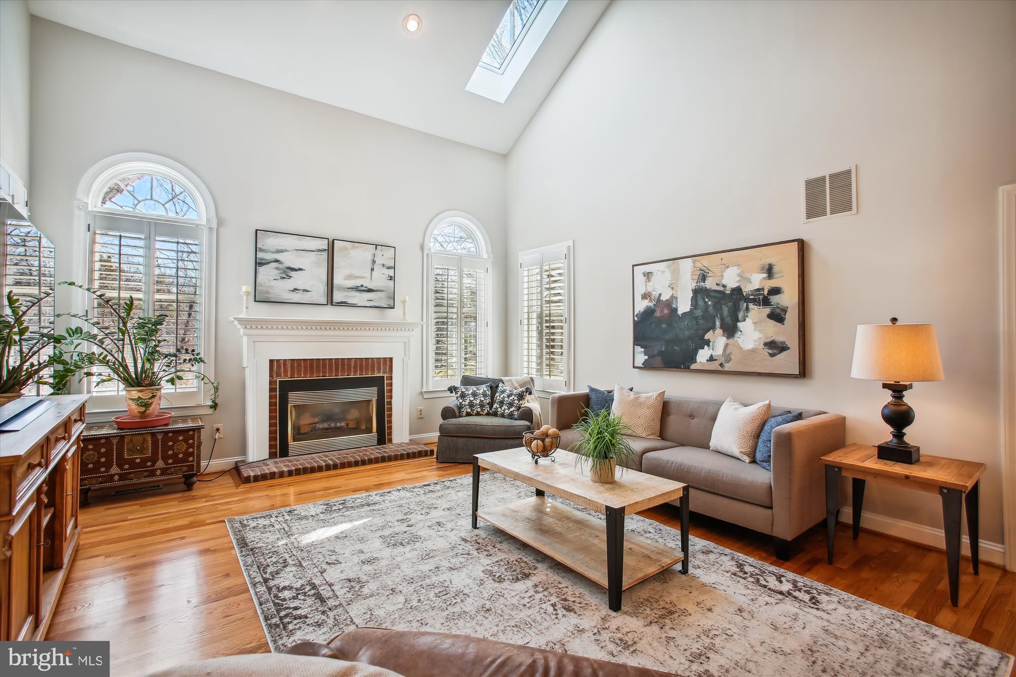 HUNTER MILL ESTATES - Residential