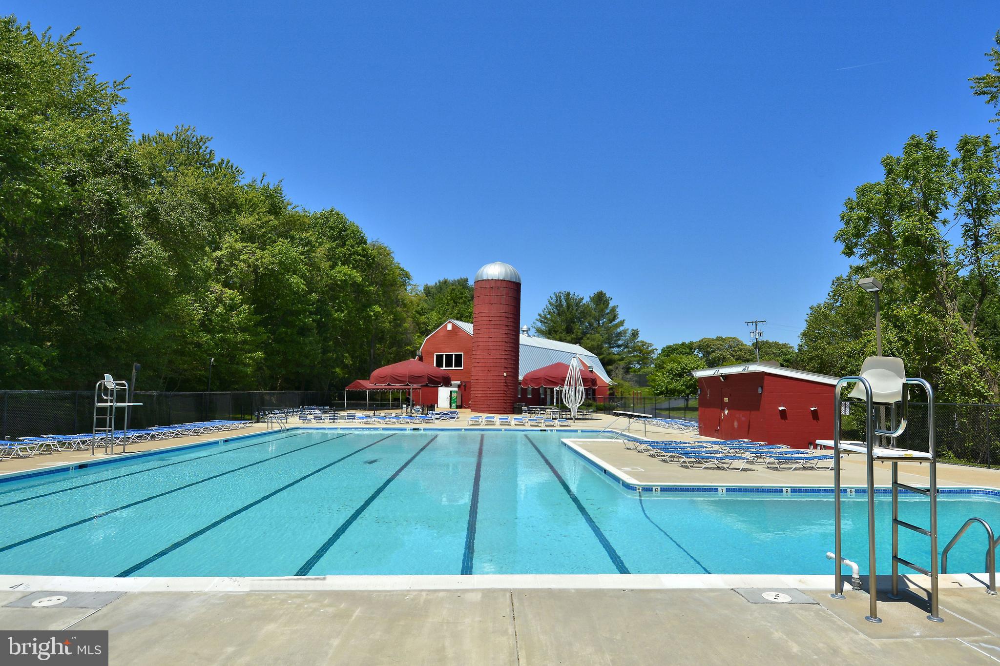 HUNTER MILL ESTATES - Residential