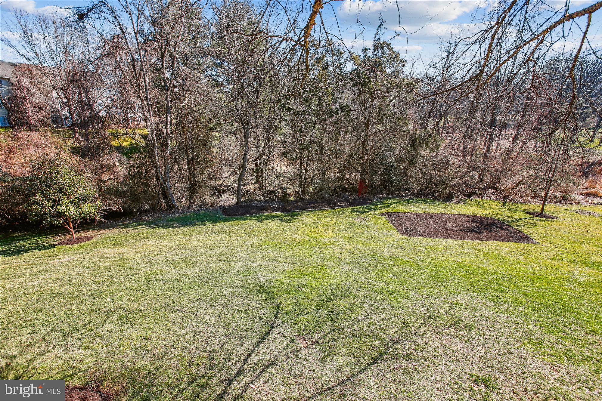 HUNTER MILL ESTATES - Residential