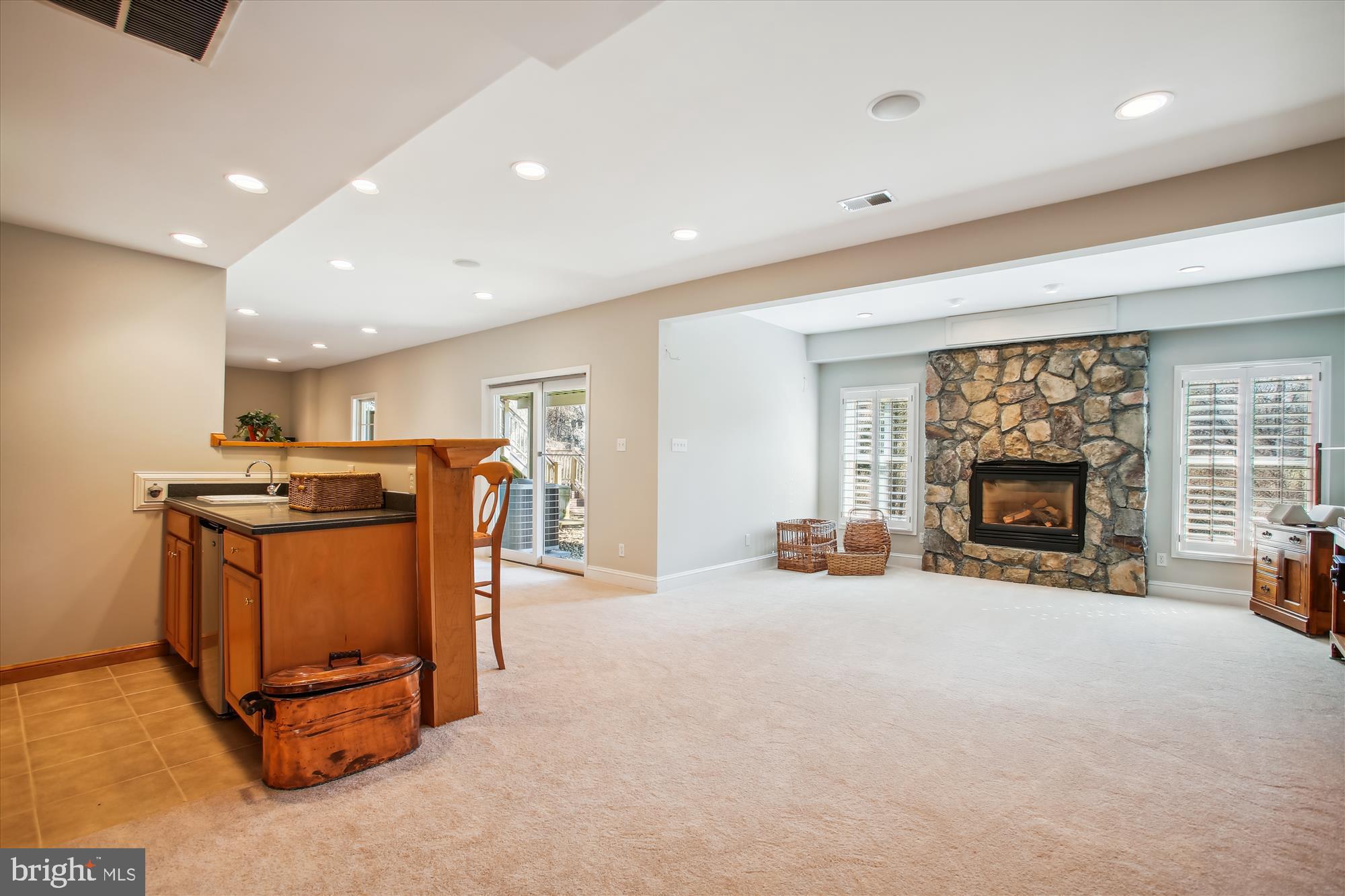 HUNTER MILL ESTATES - Residential