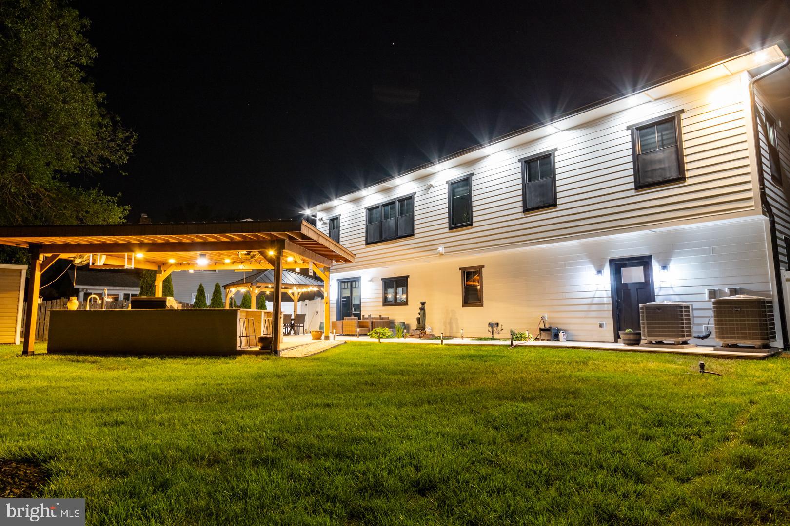 BROOKFIELD - Residential