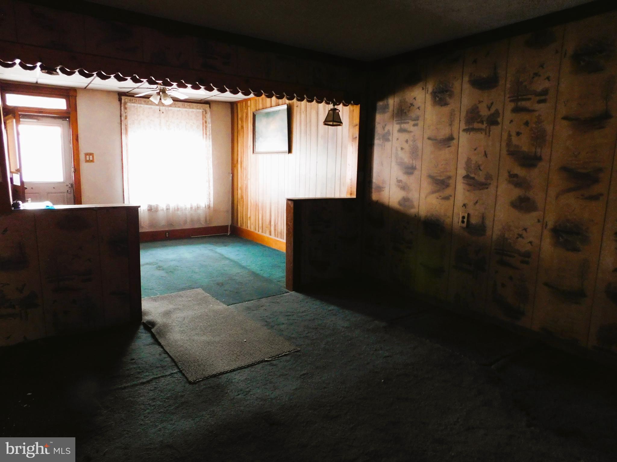 124 SCHUYLKILL AVENUE