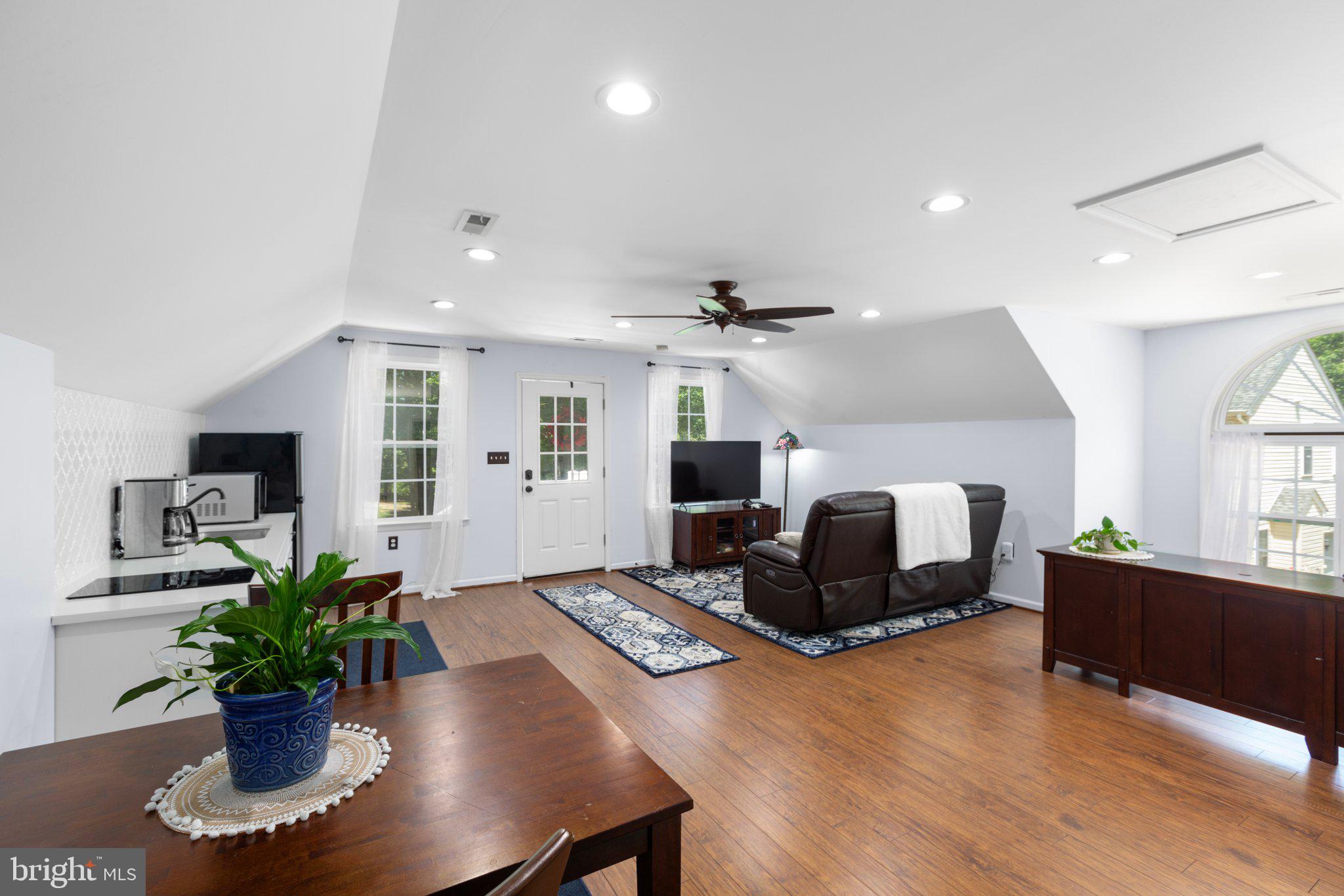 DEER RUN - Residential