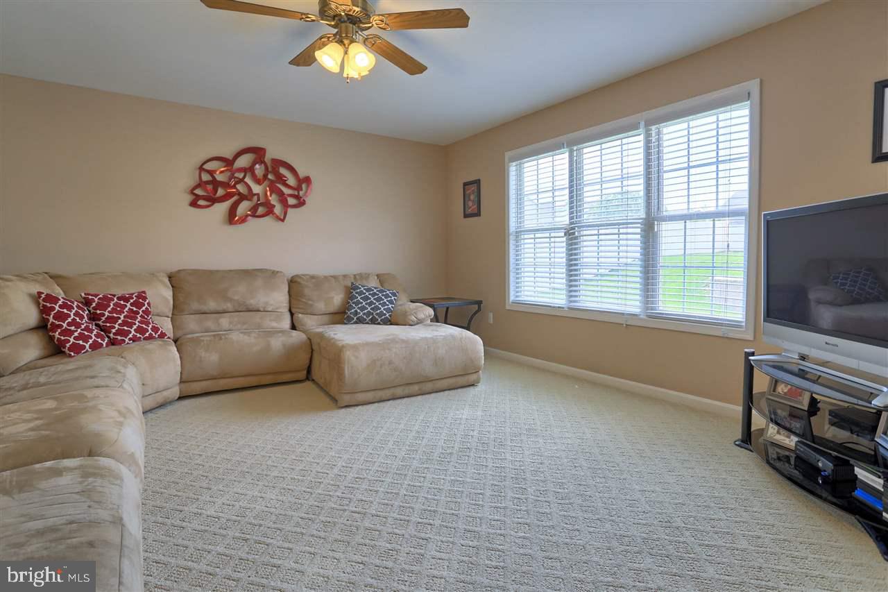 PARKVIEW ESTATES - Residential