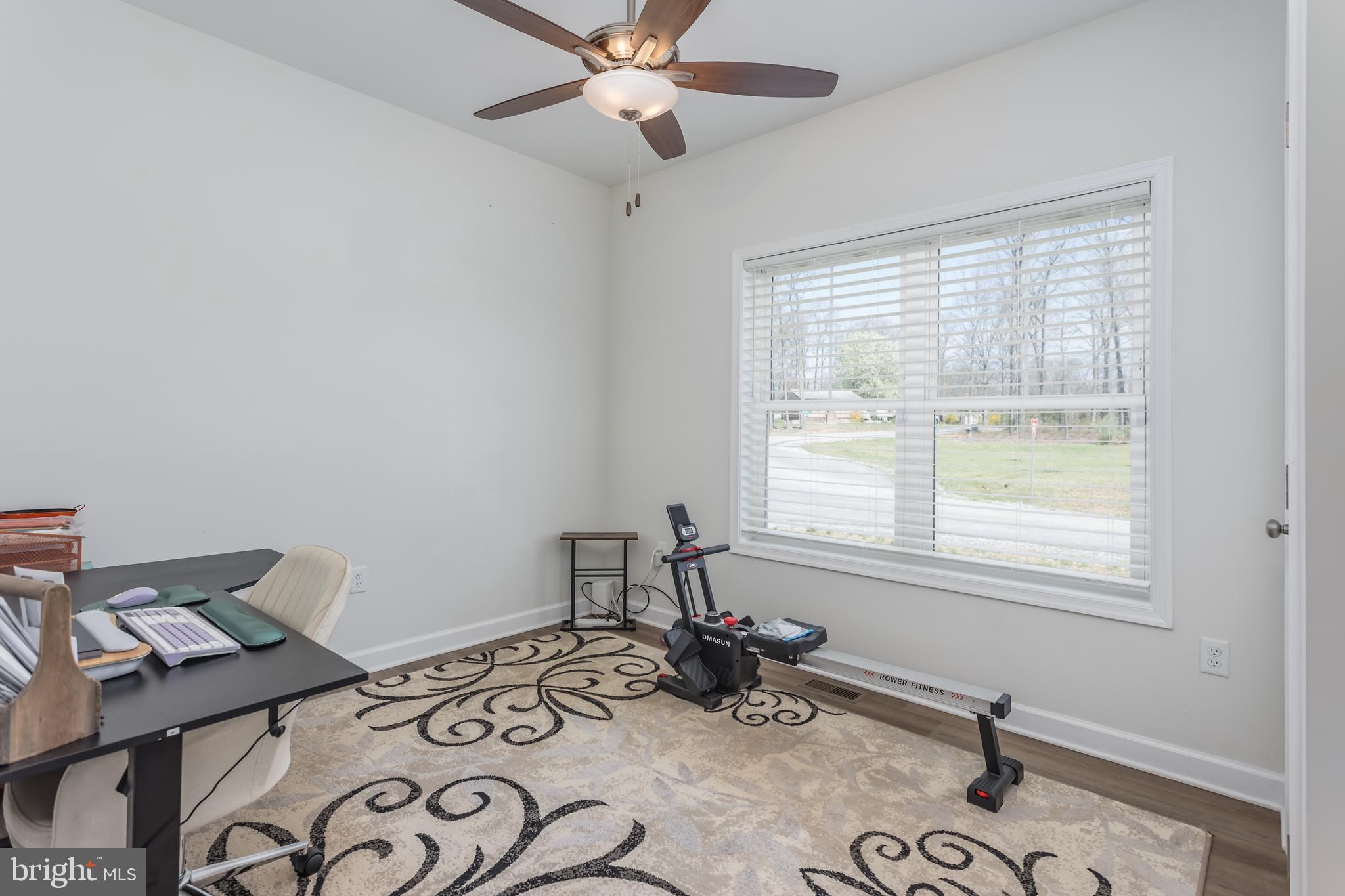 MIDDLE CREEK VISTAS - Residential