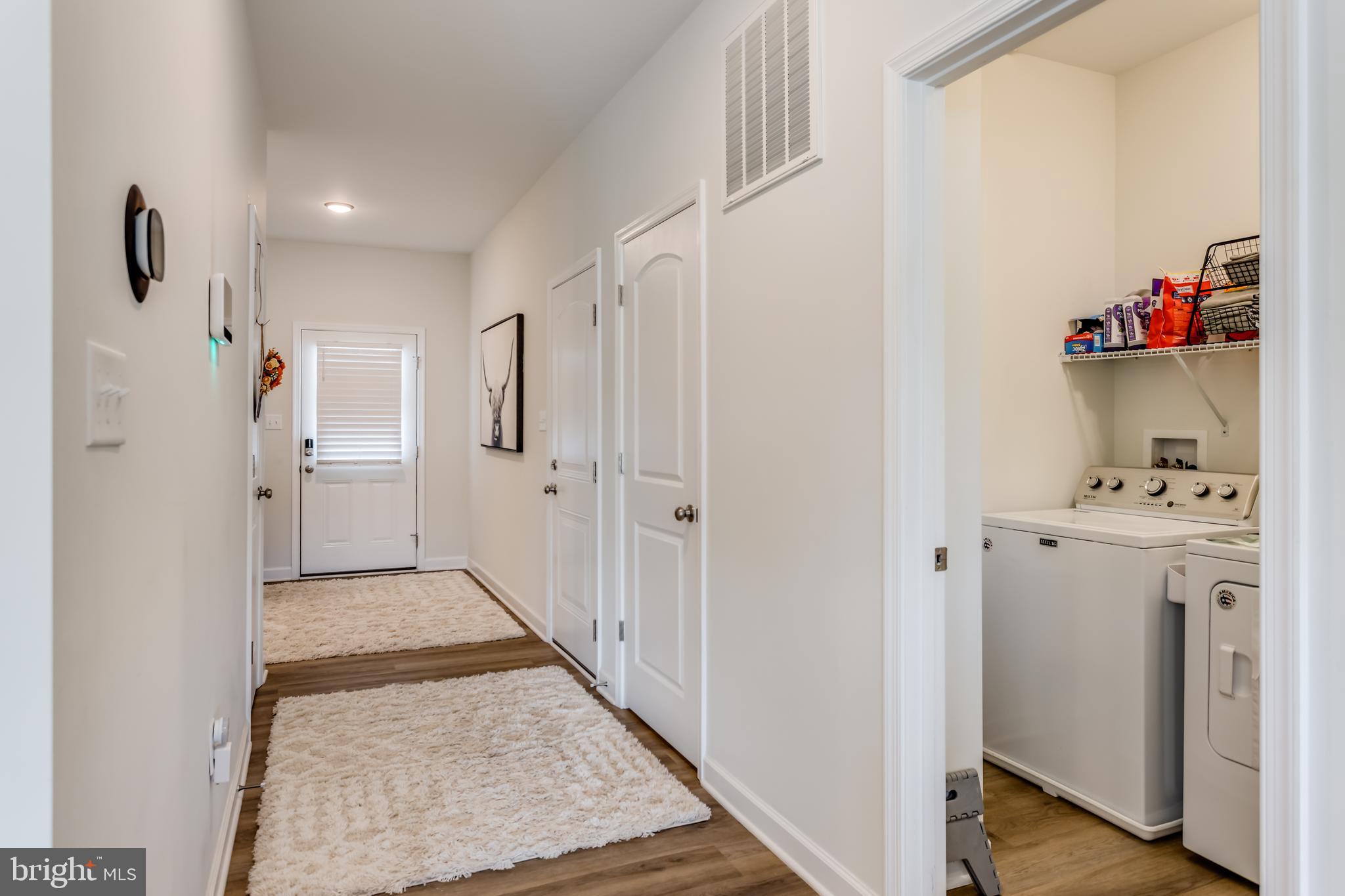 MIDDLE CREEK VISTAS - Residential