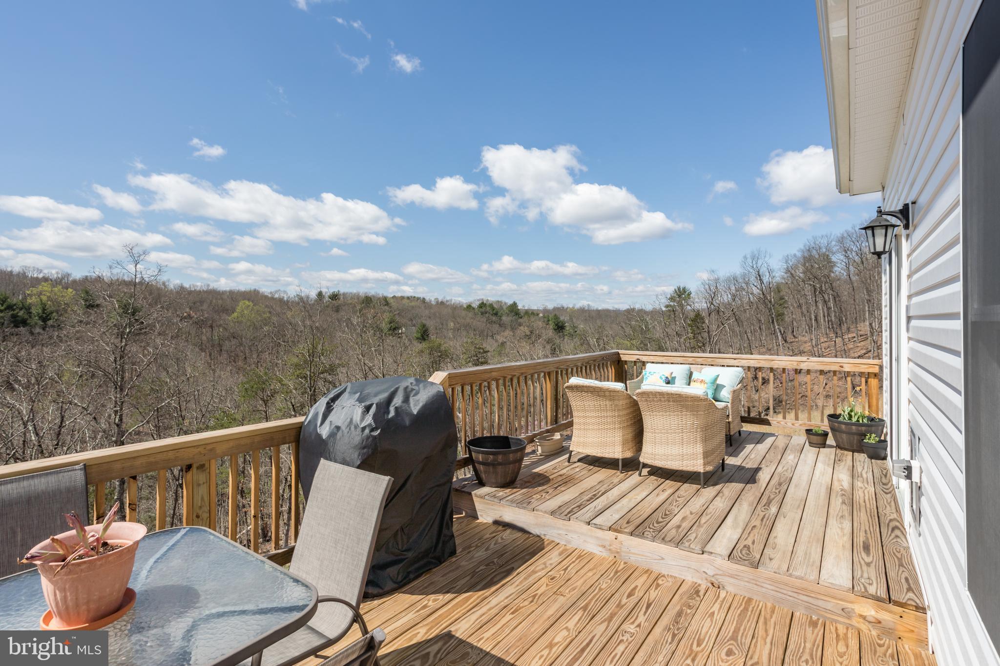 MIDDLE CREEK VISTAS - Residential