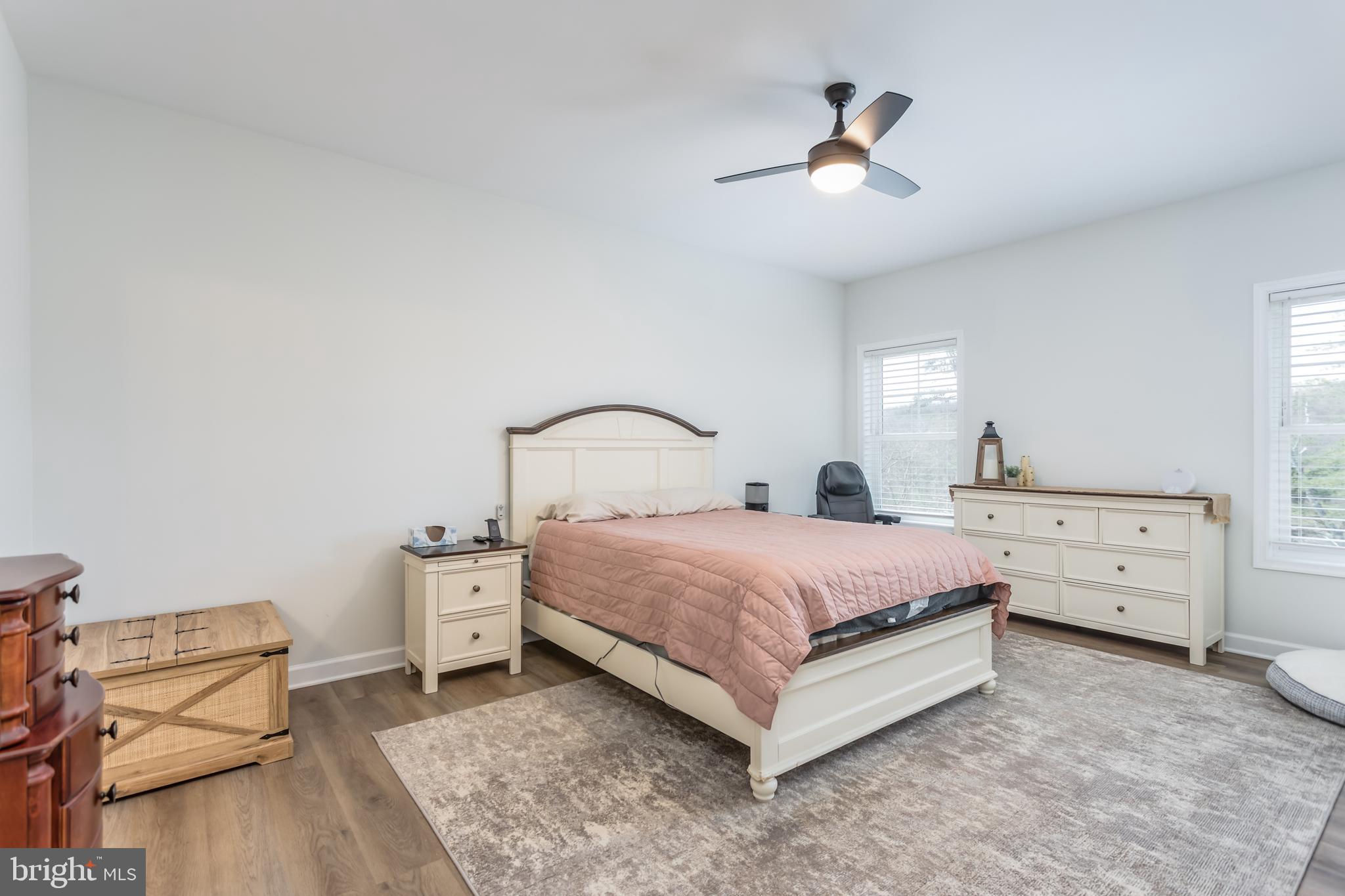 MIDDLE CREEK VISTAS - Residential