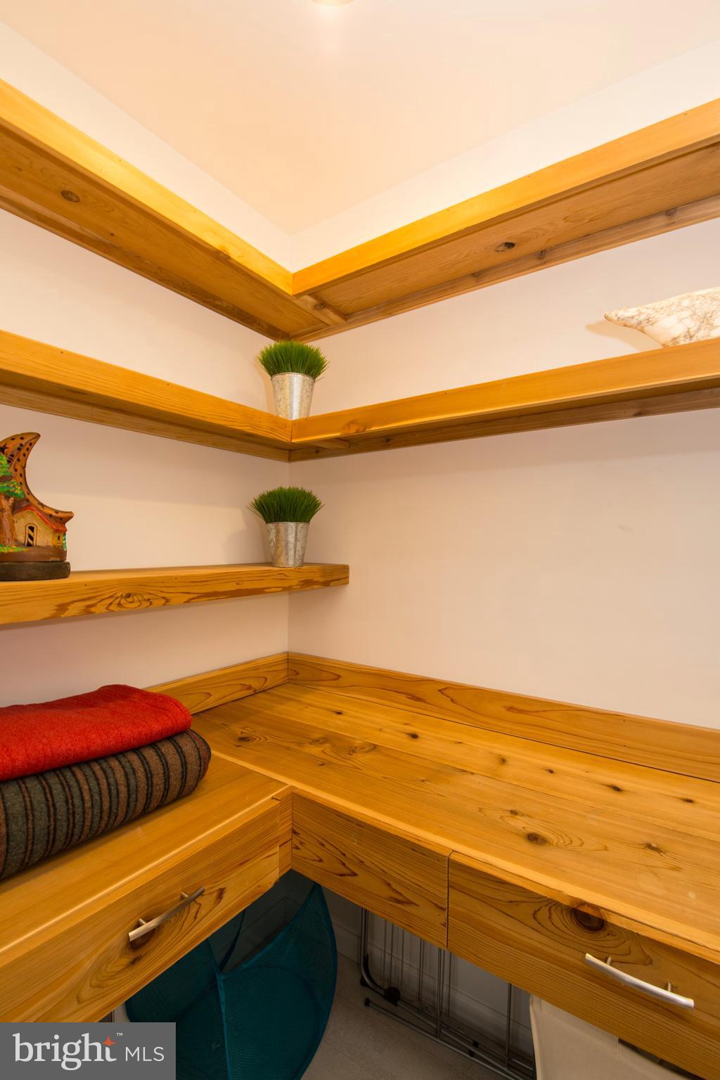 GRADUATE HOSPITAL - Residential