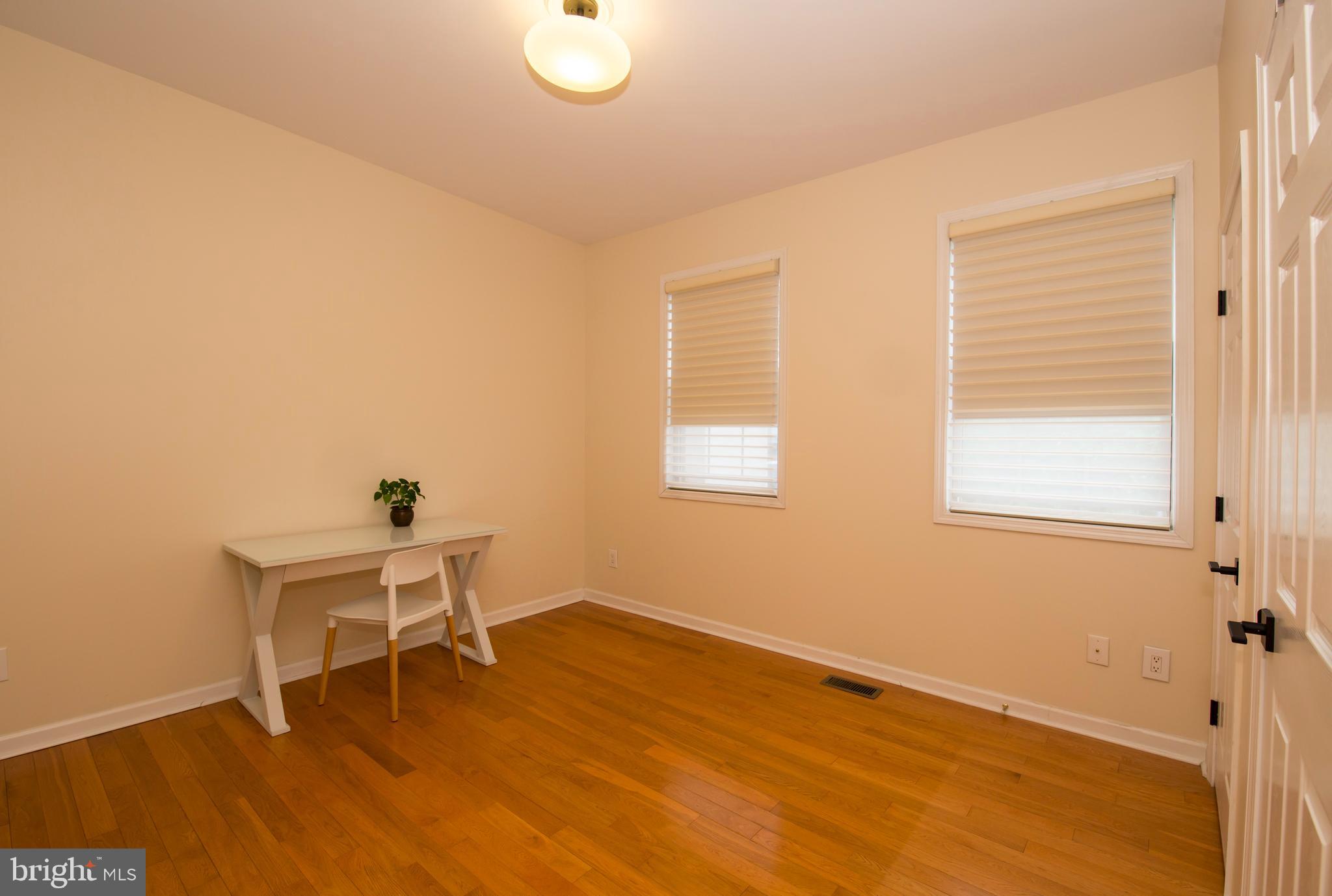 GRADUATE HOSPITAL - Residential