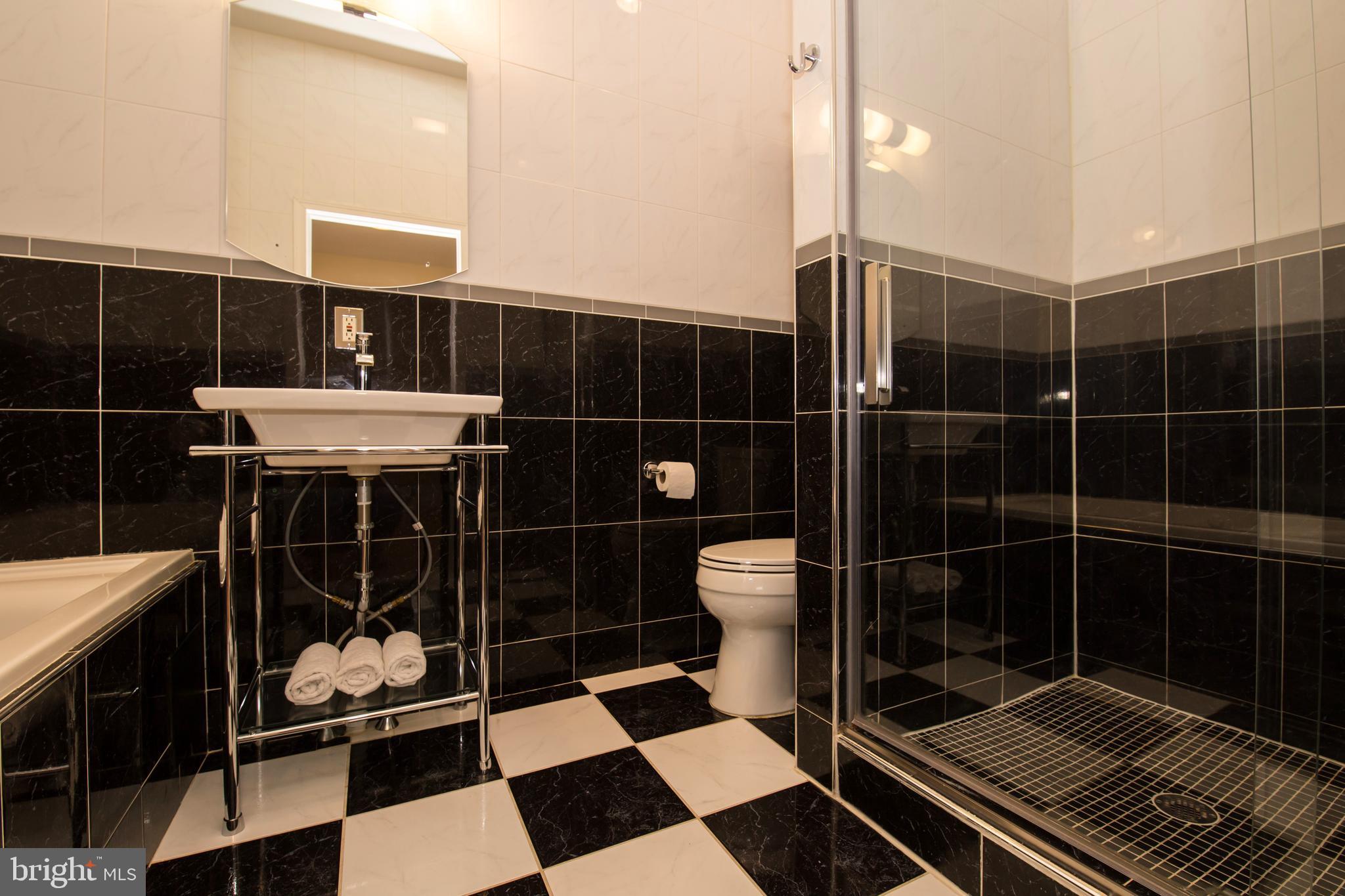 GRADUATE HOSPITAL - Residential