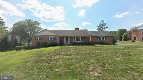 Homes For Sale - 9130 Meadowbrook Drive<br/> WAYNESBORO, PA 17268